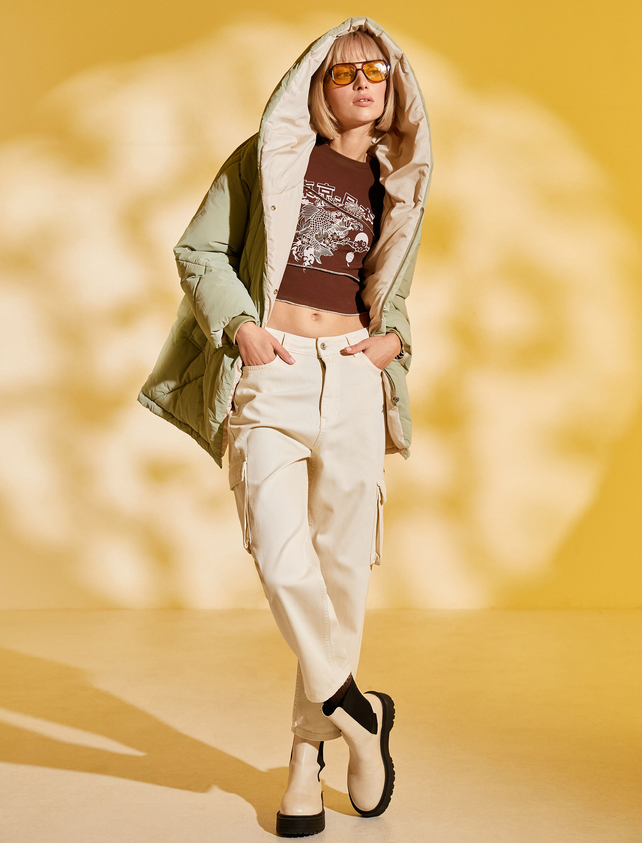   Şişme Mont Kapüşonlu Cep Detaylı