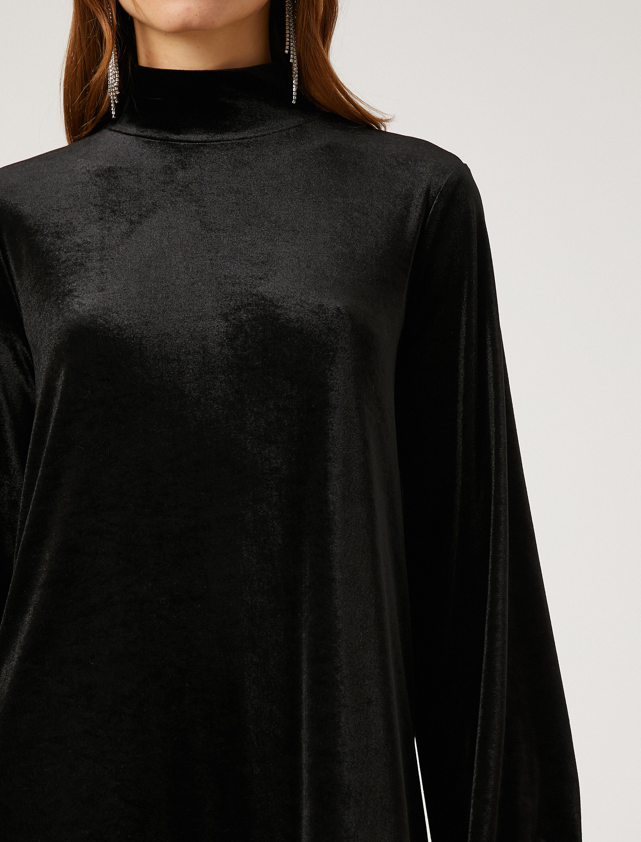   Kadife Mini Abiye Elbise Tüy Detaylı