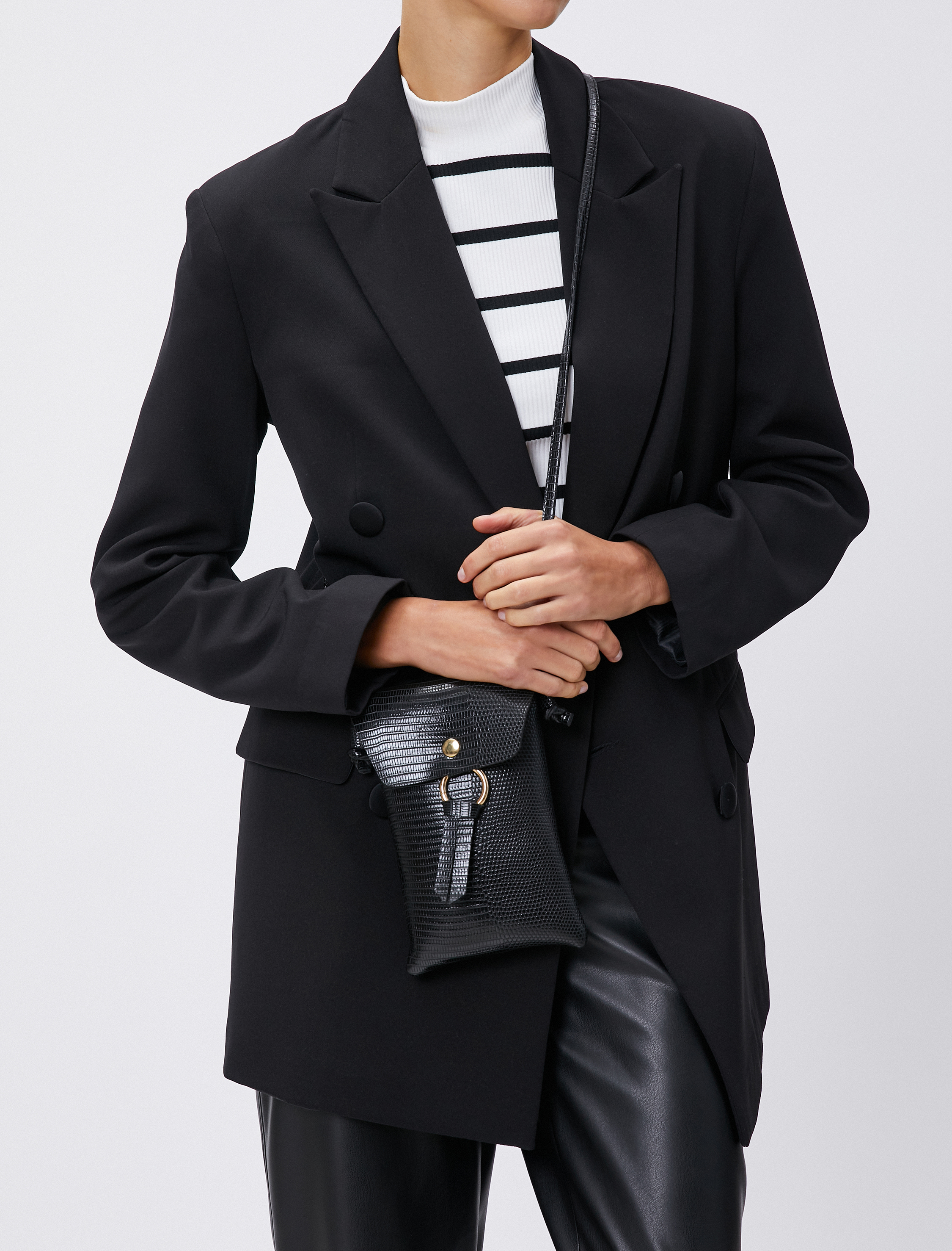  Kadın Çapraz Omuz Çantası Suni Deri