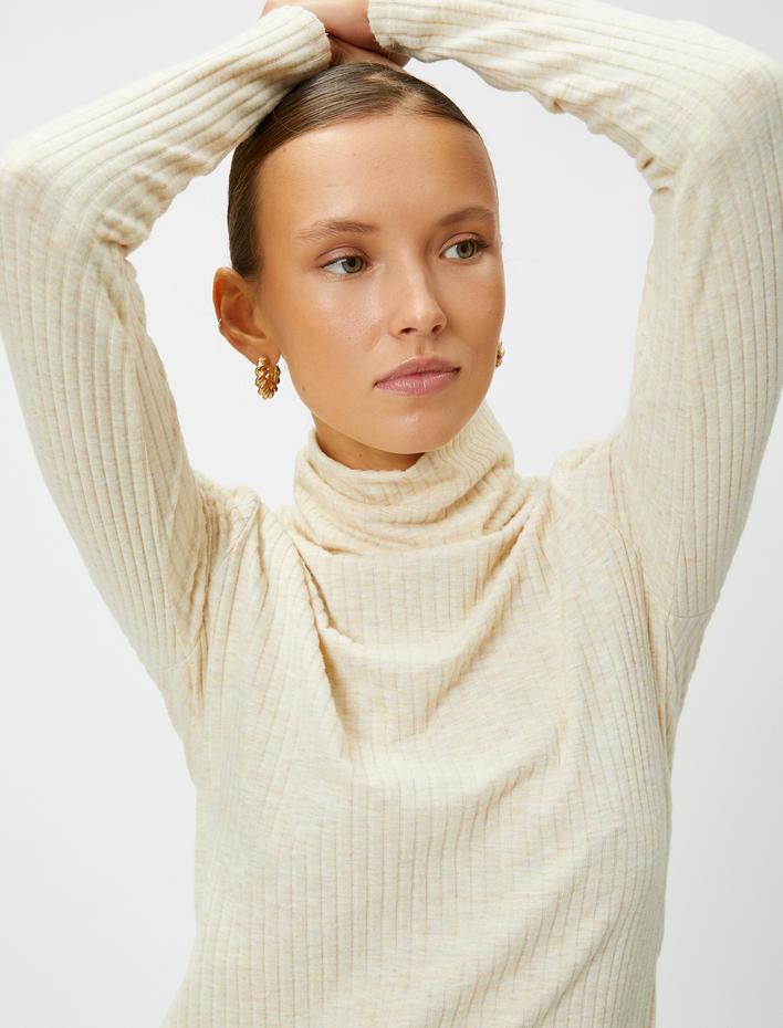  Uzun Kollu Tişört Balıkçı Yaka Yumuşak Dokulu