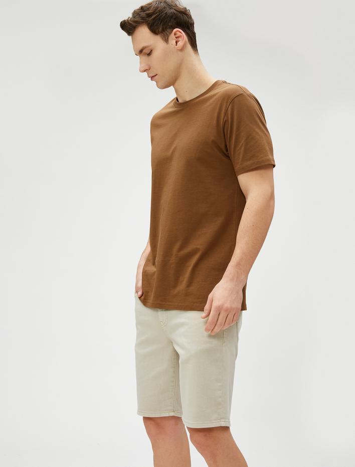  Gabardin Bermuda Şort Cep Detaylı Düğmeli Pamuklu