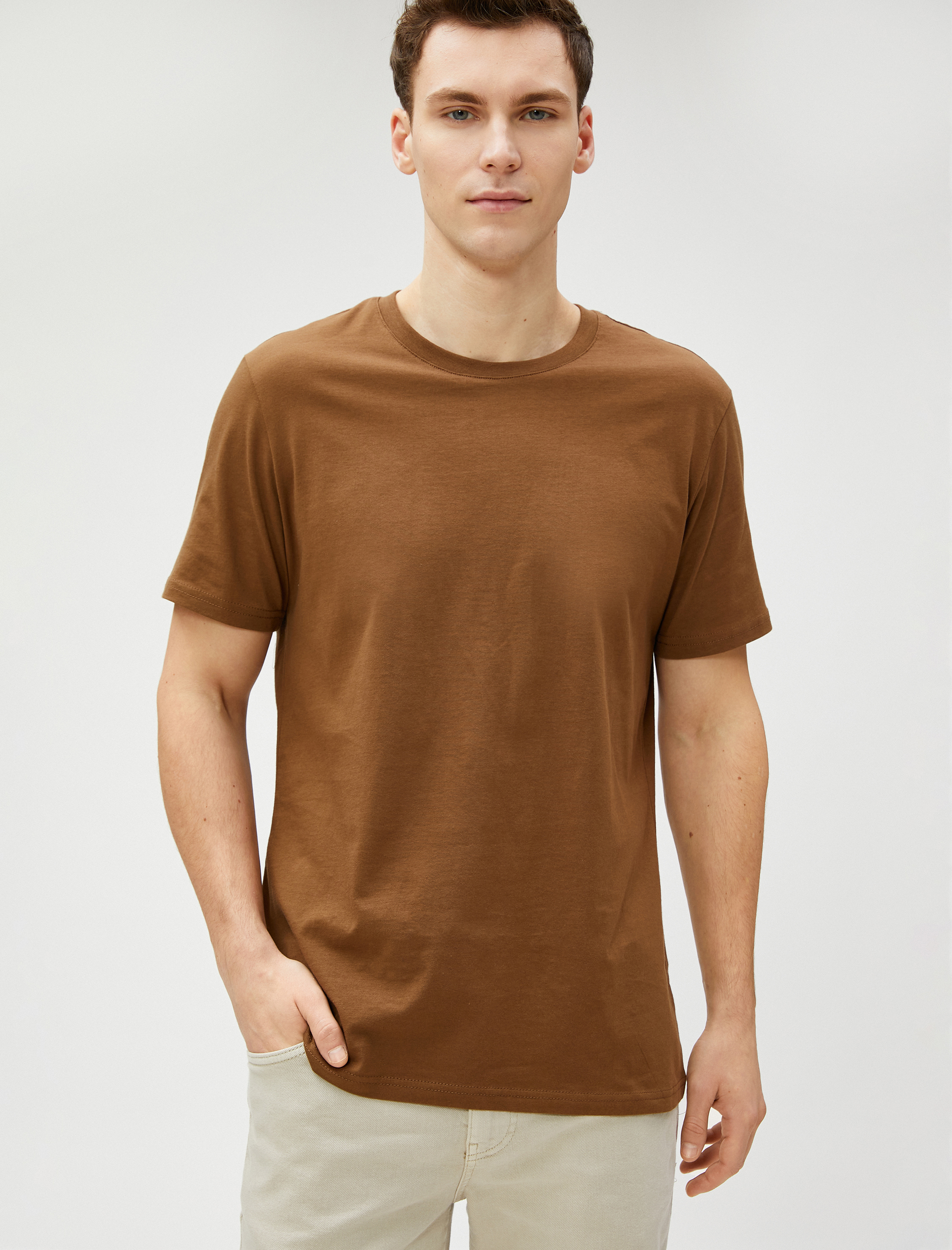   Basic Tişört Slim Fit Bisiklet Yaka Kısa Kollu Pamuklu