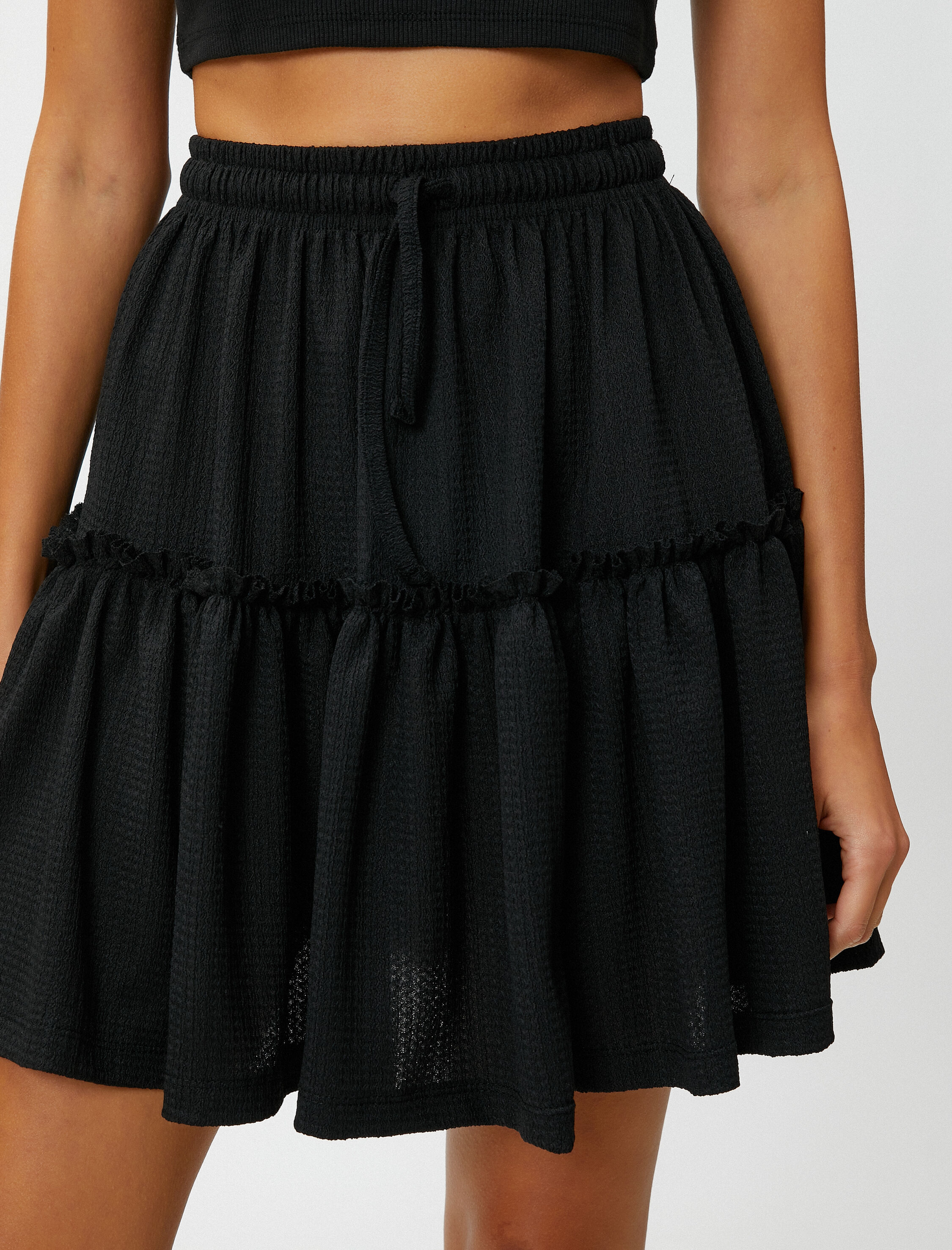   Katlı Mini Etek Beli Bağlamalı