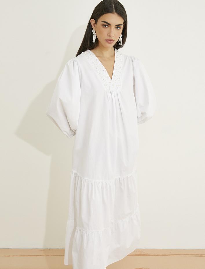  Uzun Elbise İnci Detaylı V Yaka