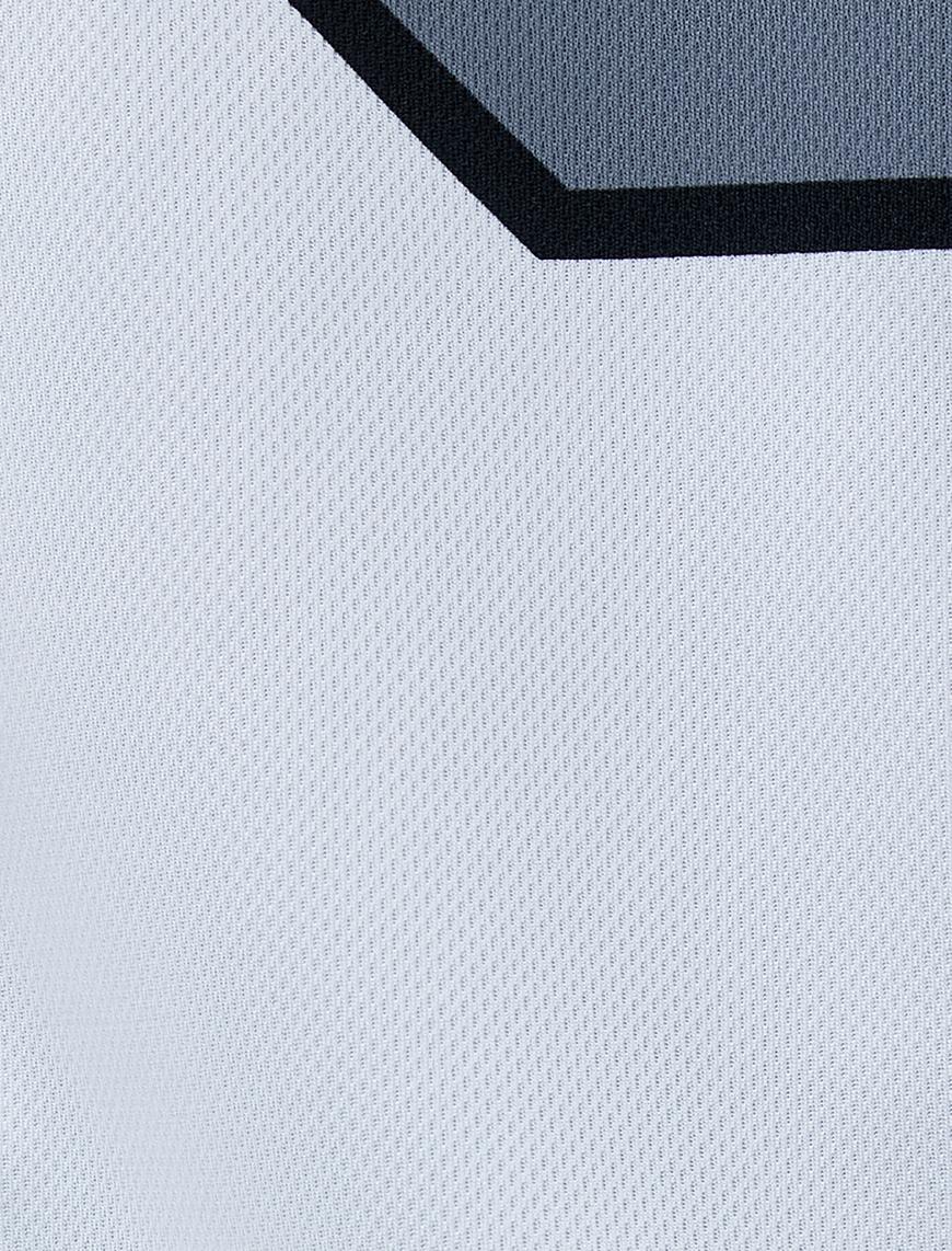   Oversize Tişört Kolej Baskılı V Yaka Renk Bloklu Yarım Kollu