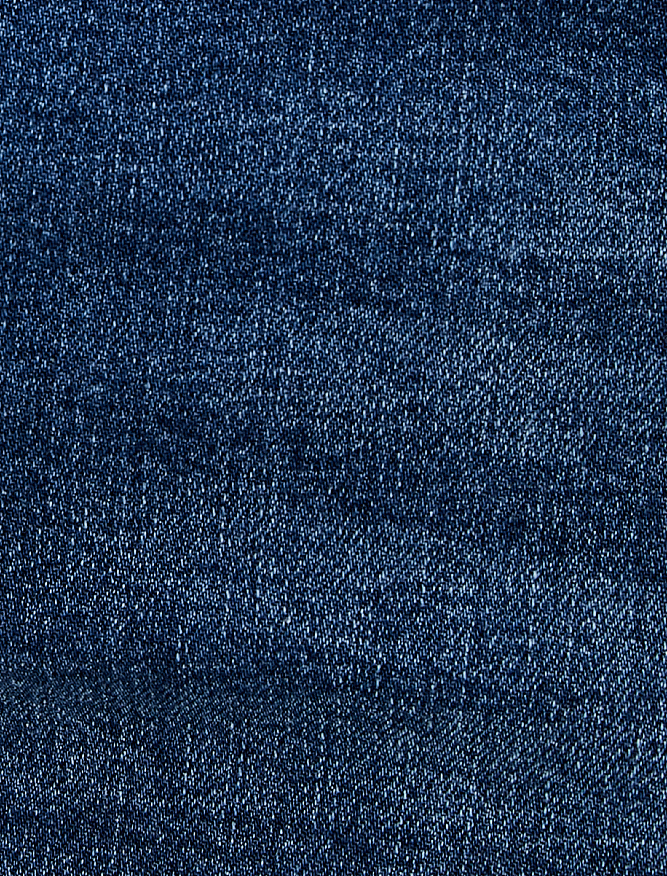   Yırtık Kot Şort Katlı Paça Detaylı Cepli Düğmeli