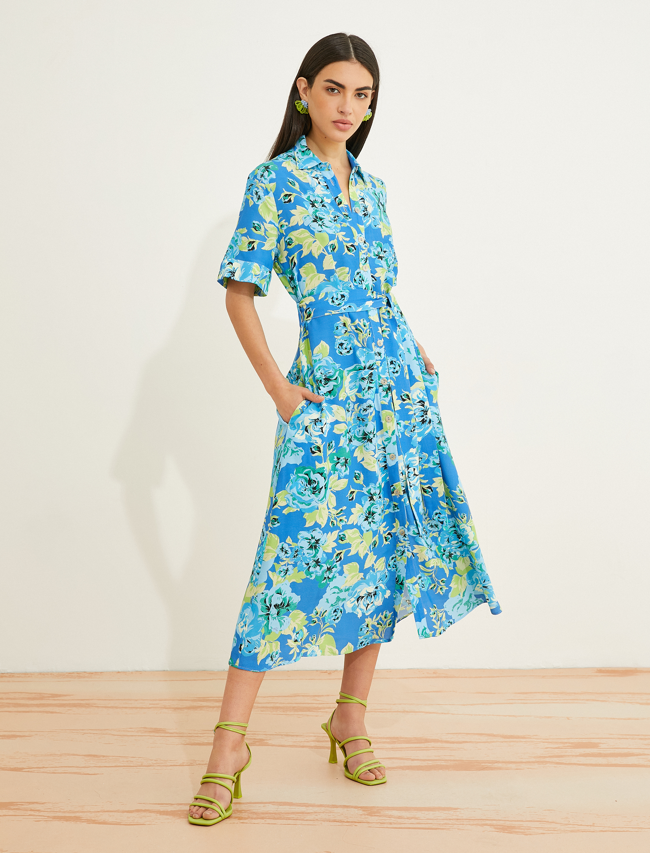   Çiçekli Gömlek Elbise Midi Boy Kısa Kollu