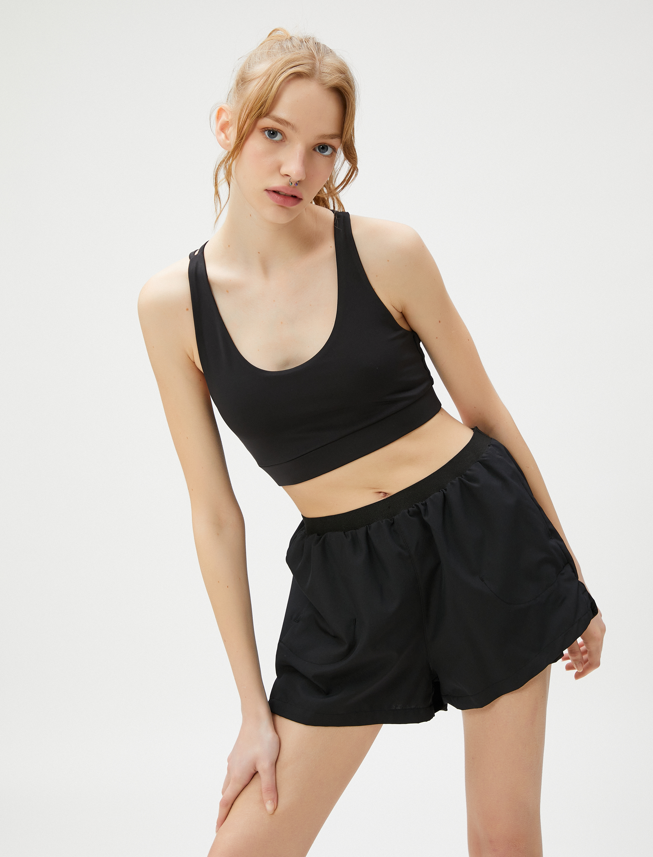   Çapraz Askılı Sporcu Sütyeni