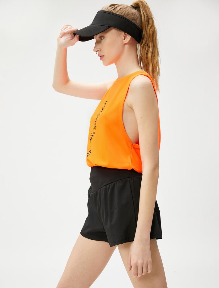  Sporcu Atleti Arkası Pencere Detaylı Baskılı