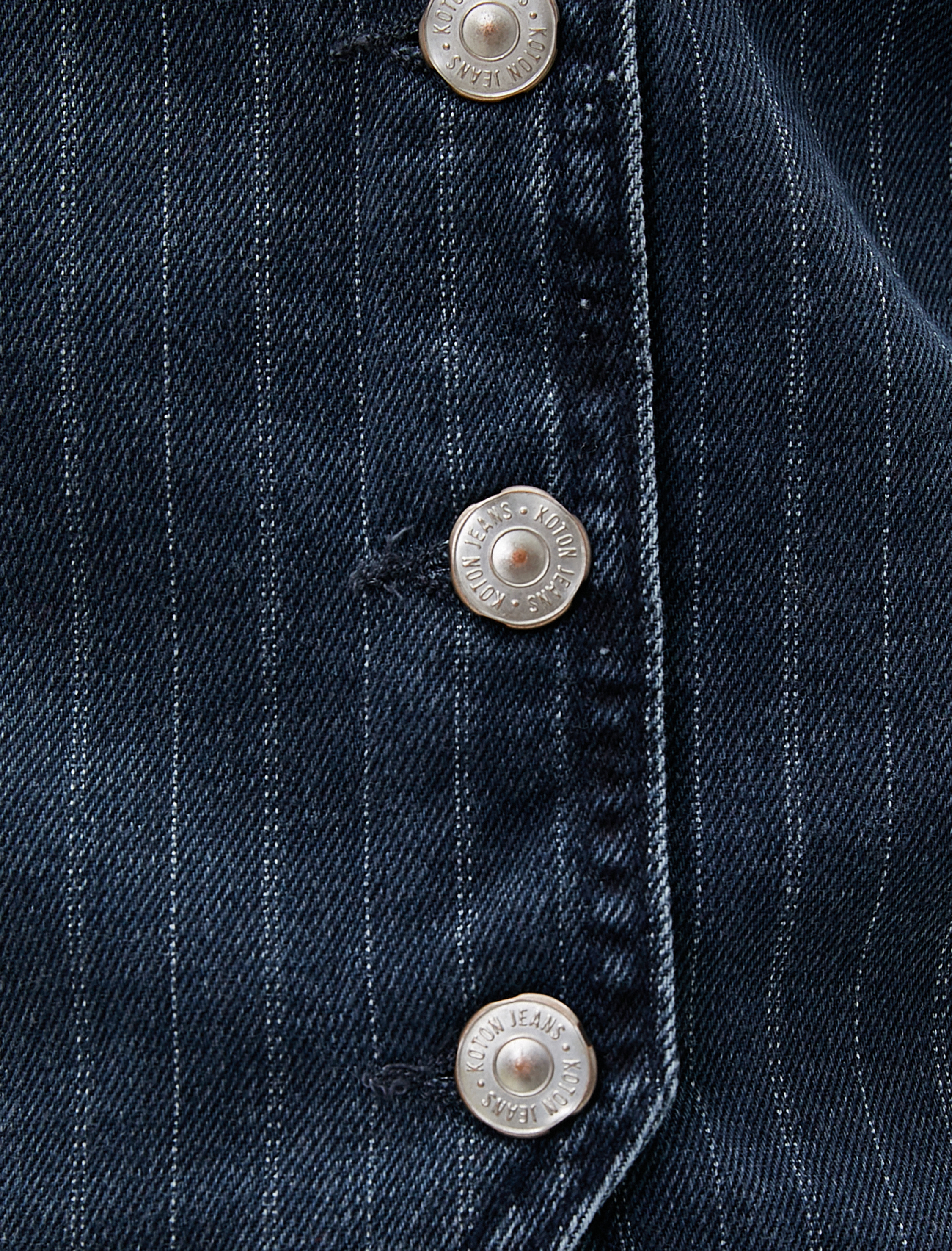   Kot Yelek V Yaka Metal Düğme Detaylı Çizgili