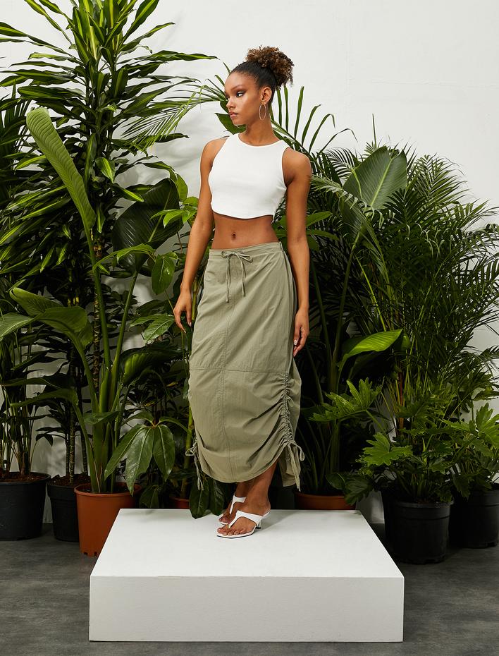  Paraşüt Etek Midi Yanları Büzgülü Yırtmaçlı