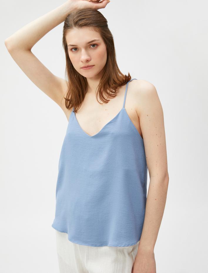  Askılı Bluz V Yaka