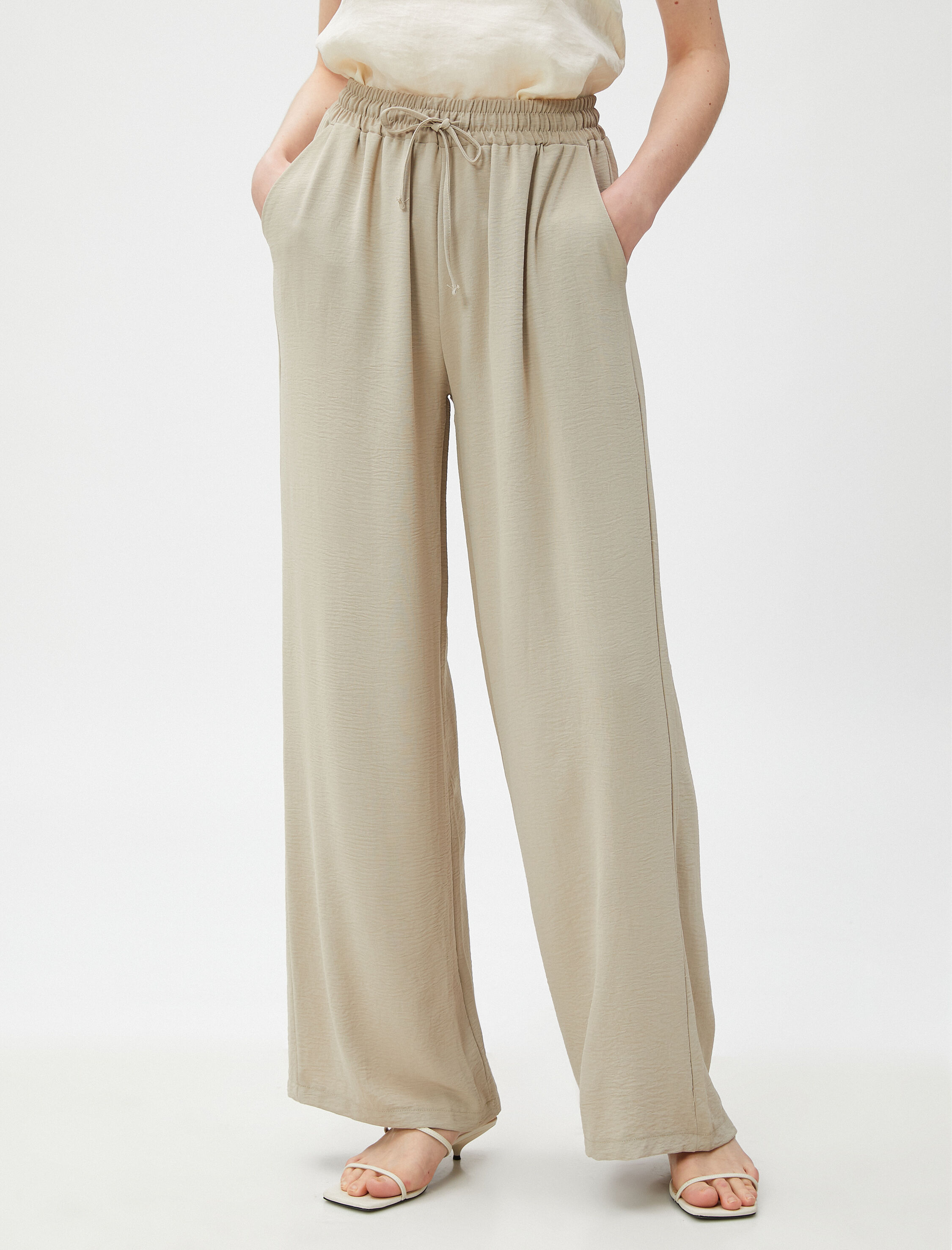   Rahat Pantolon Bol Paça Beli Bağlamalı