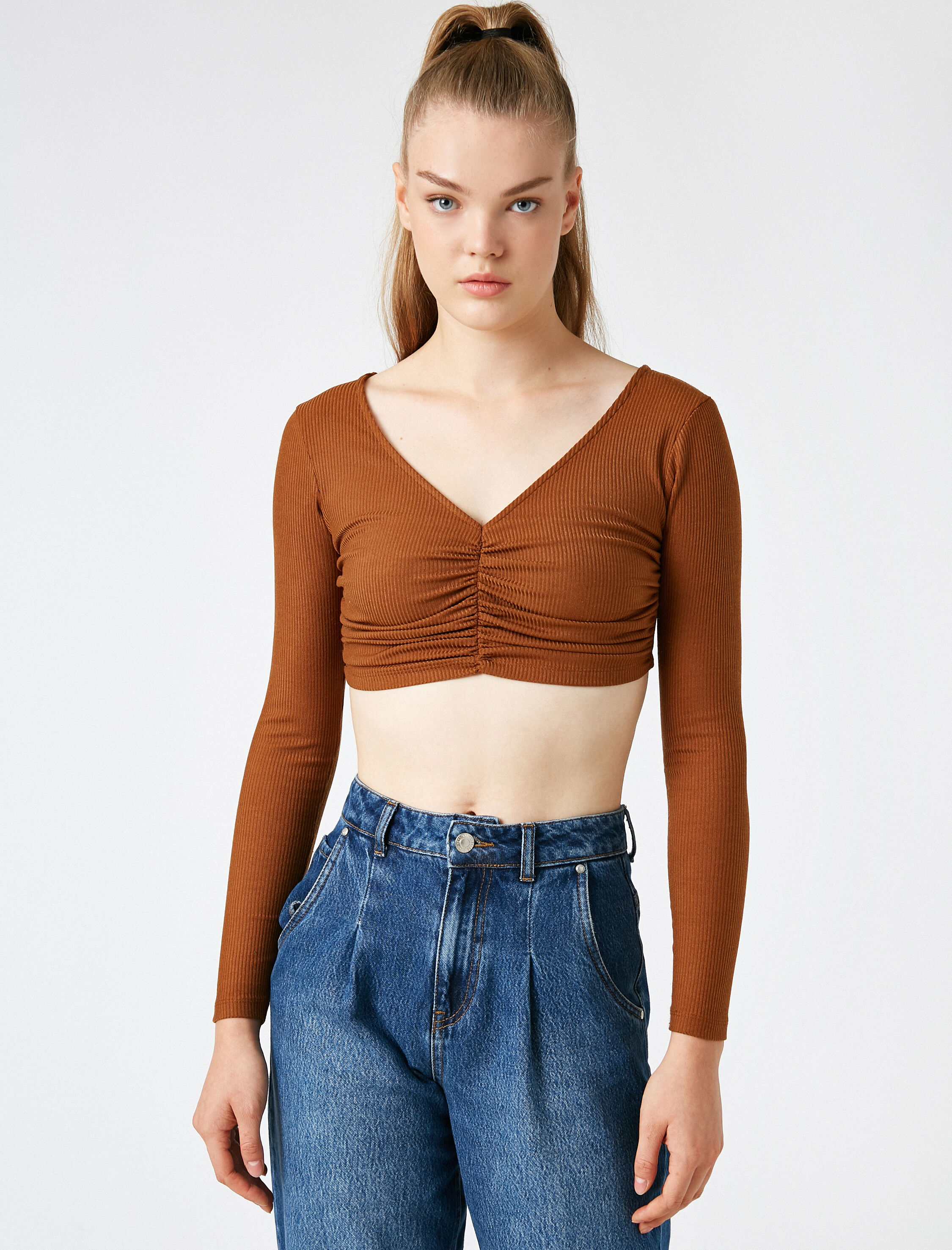   Crop Uzun Kollu Tişört Büzgülü