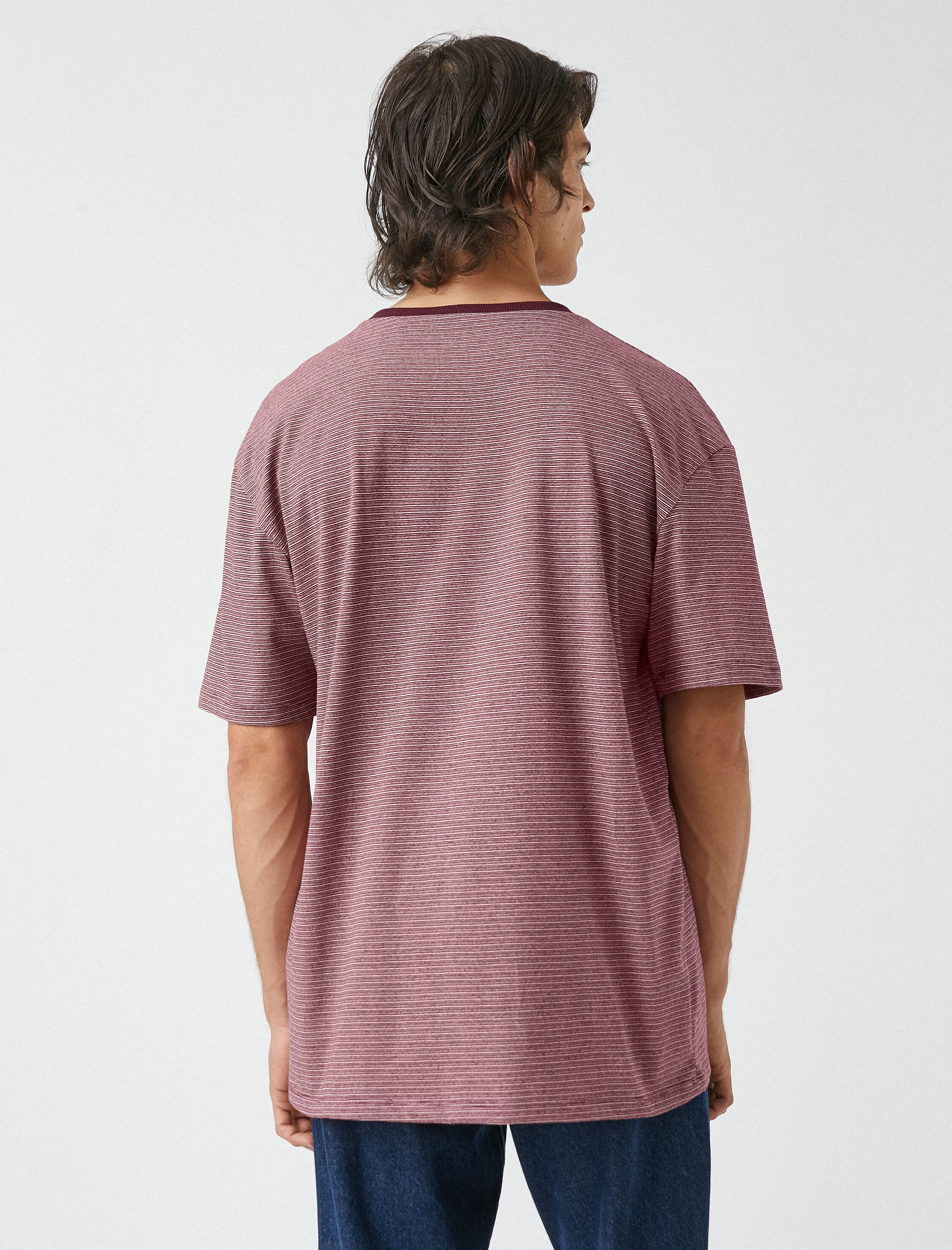   Çizgili Kabartma Baskılı Tişört