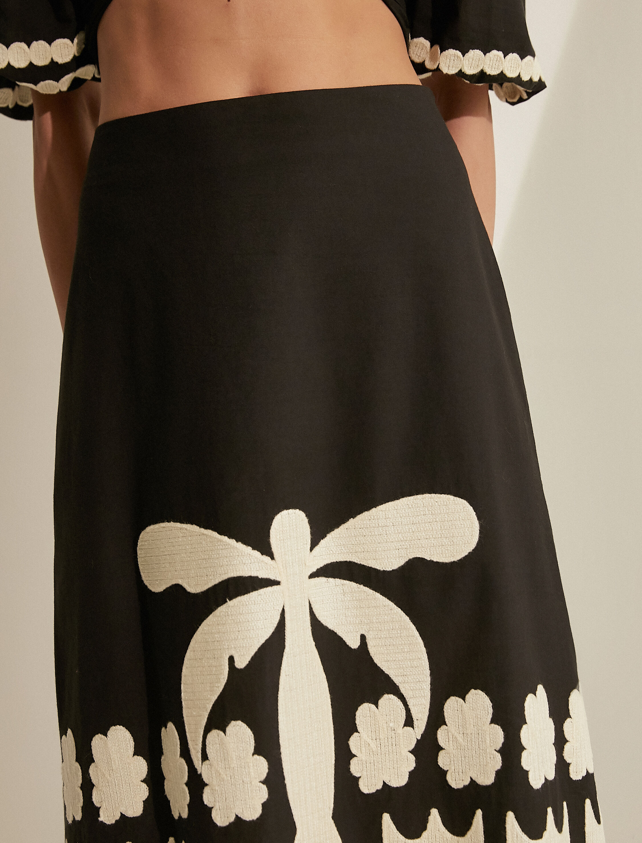   Melis Ağazat X Koton - Desenli Midi Etek