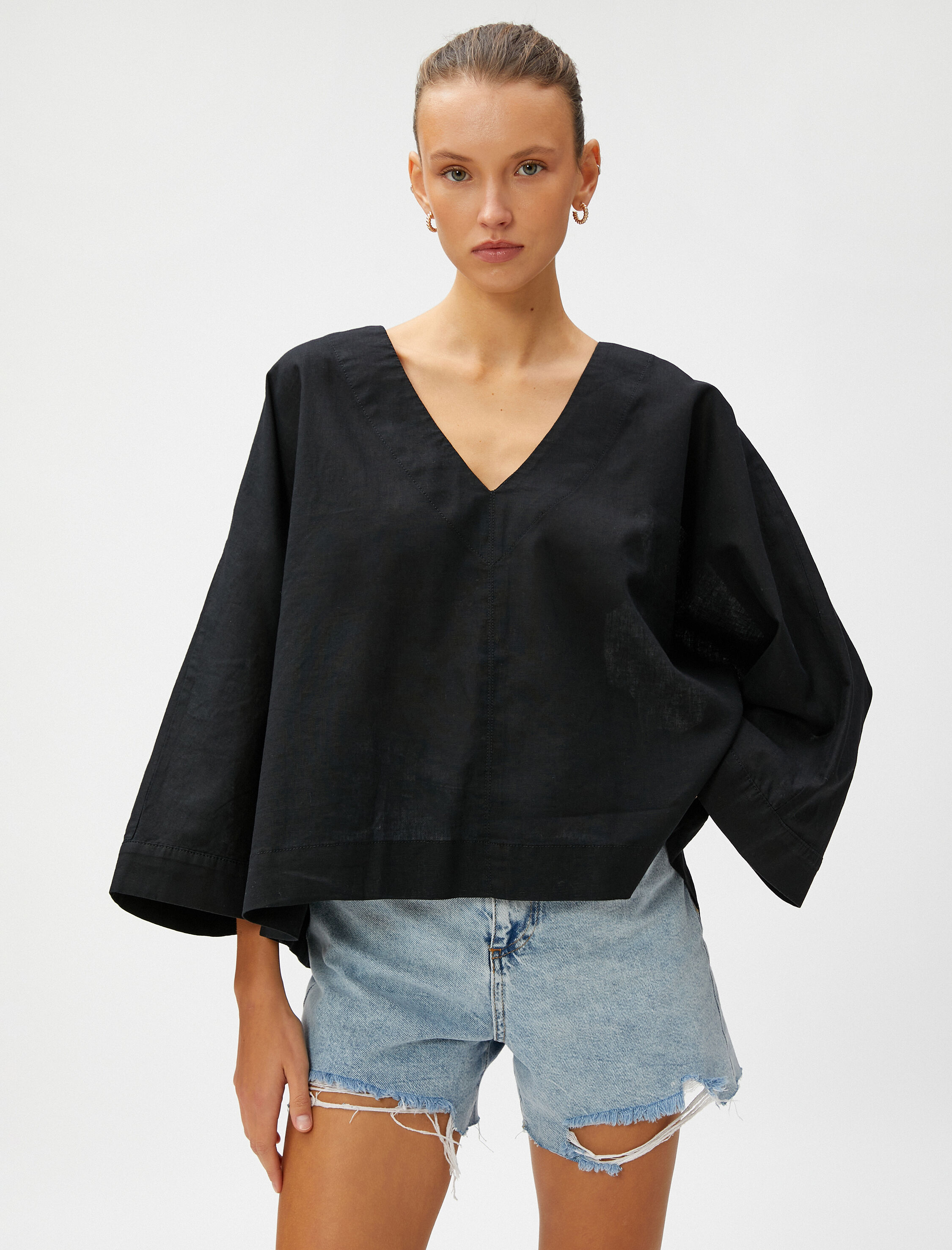   Oversize Bluz Keten Karışımlı V Yaka