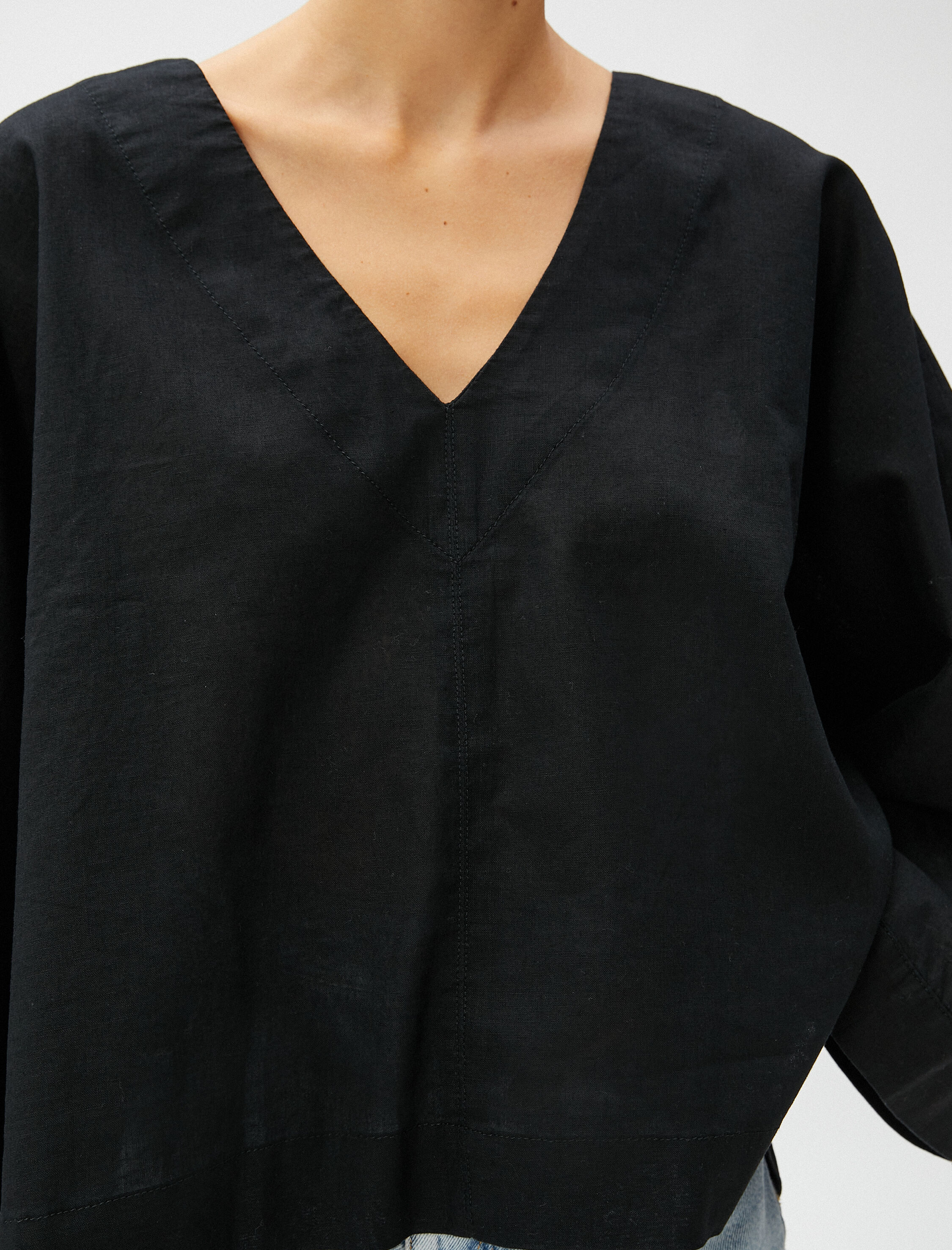   Oversize Bluz Keten Karışımlı V Yaka