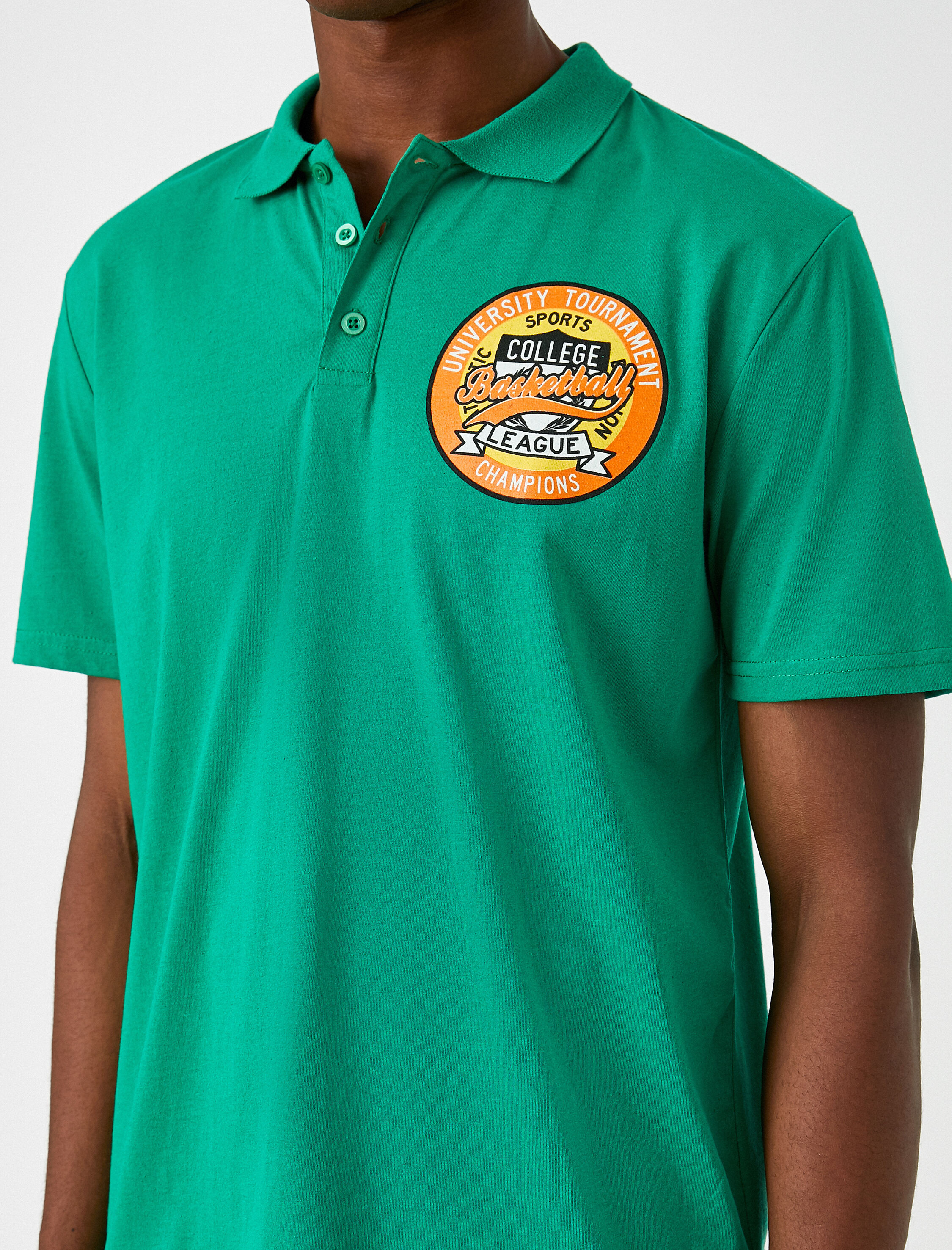   Kolej İşlemeli Polo Yaka Tişört