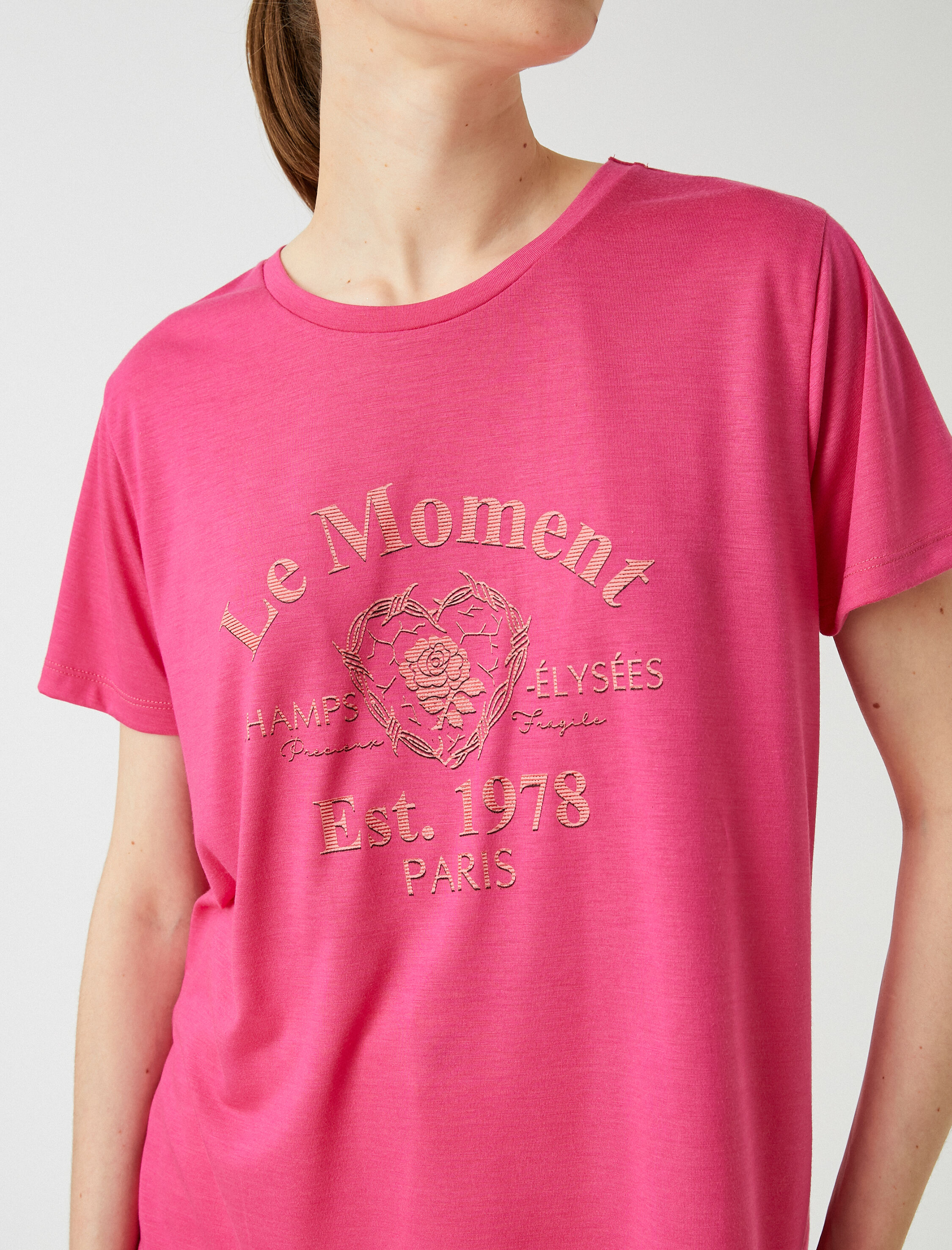   Yazı Baskılı Tişört Bisiklet Yaka Kısa Kollu