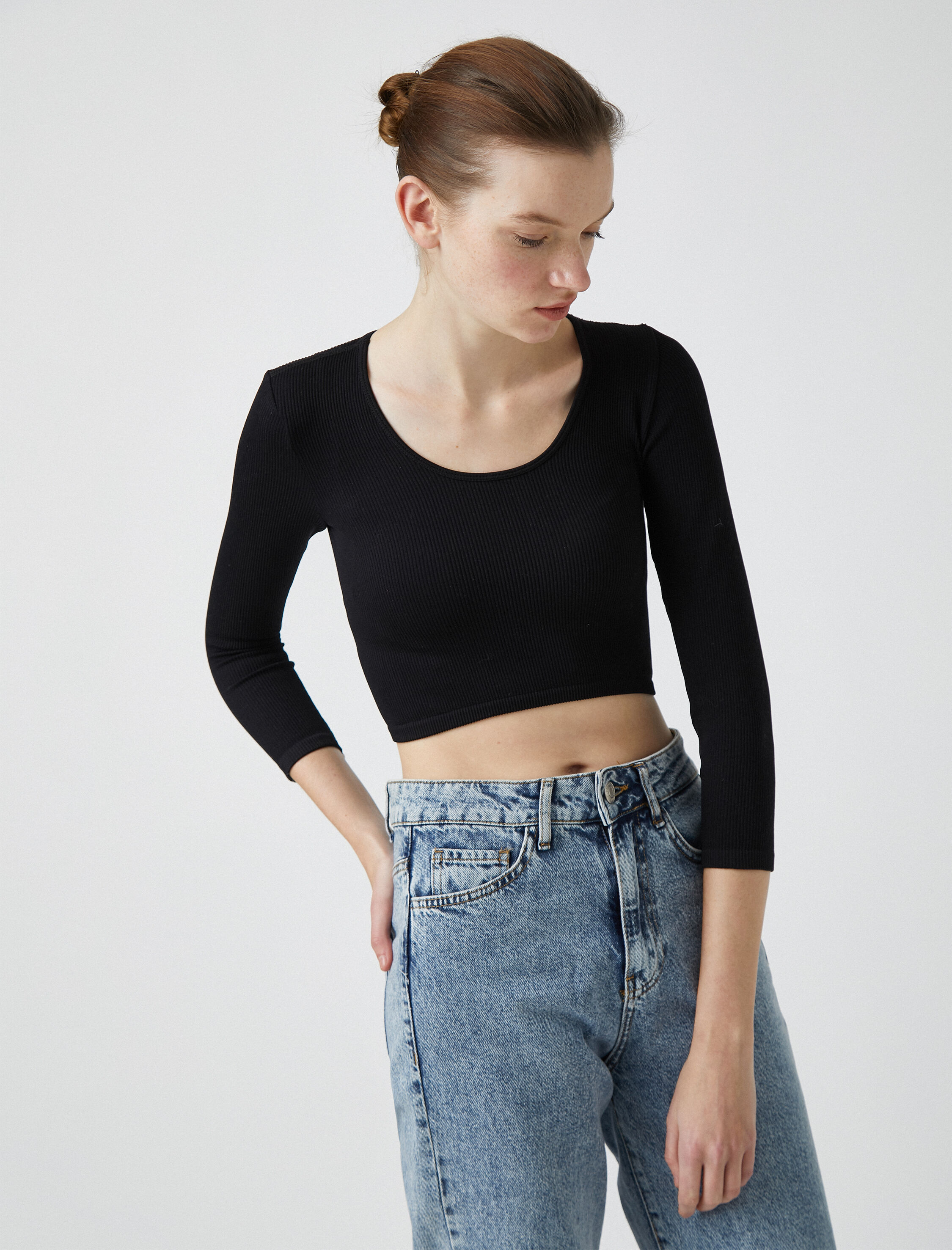   Uzun Kollu Crop Tişört