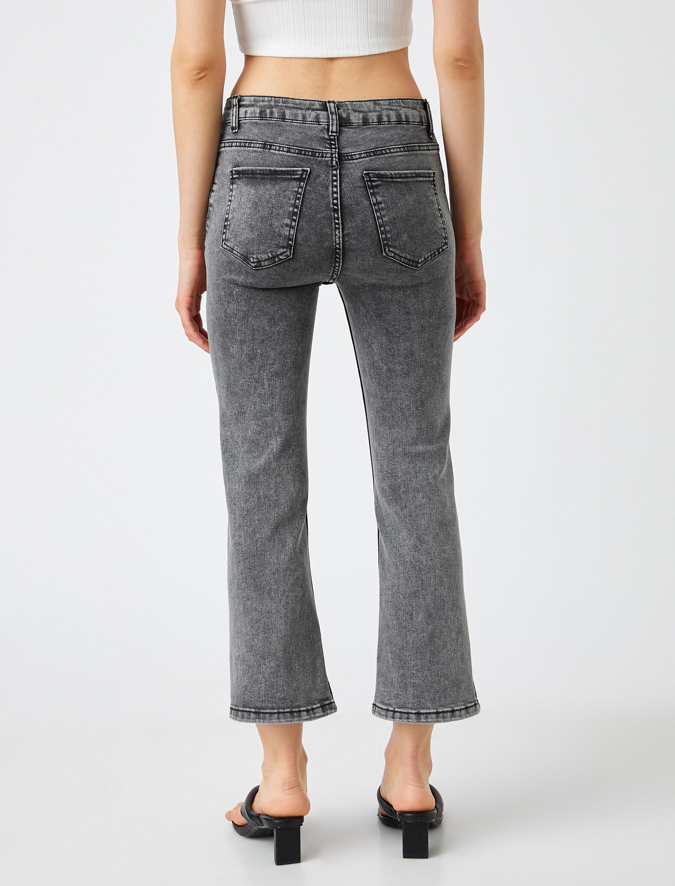 Crop Paçalı Normal Bel Kot Pantolon - Victoria Crop Jean BH8958