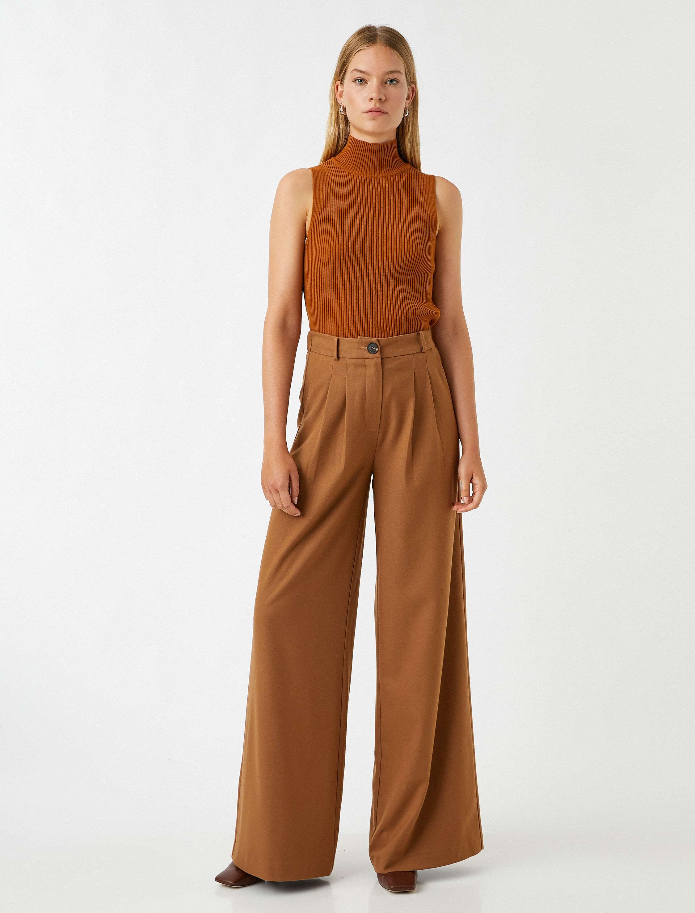   Bol Paça Pileli Pantolon