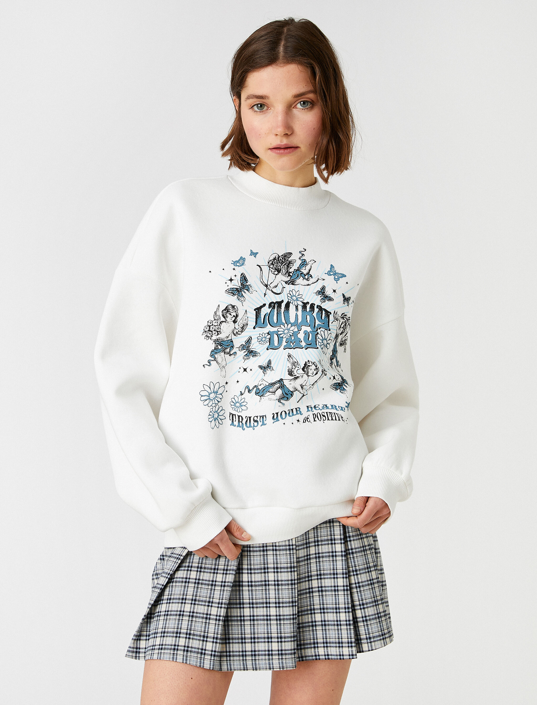   Oversize Yüksek Yaka Sweatshirt Baskılı Uzun Kollu İçi Polarlı