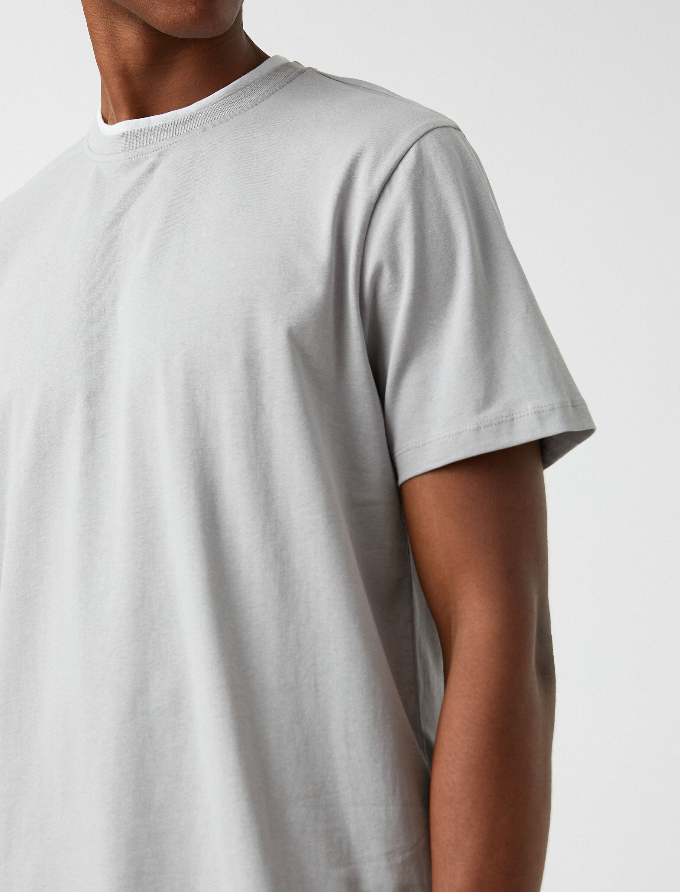   Standart Fit Basic Tişört