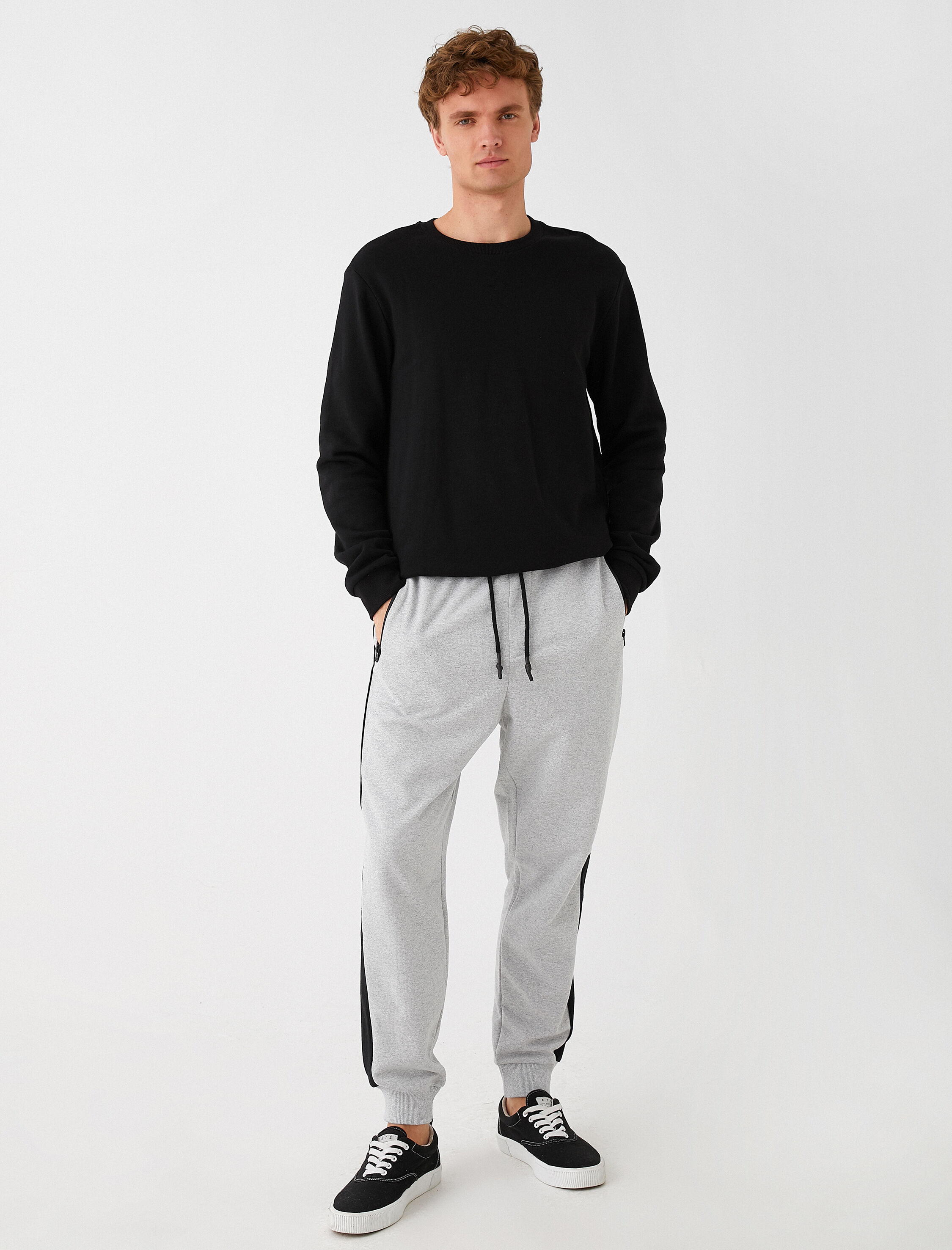 Beli Bağcıklı Eşofman Altı