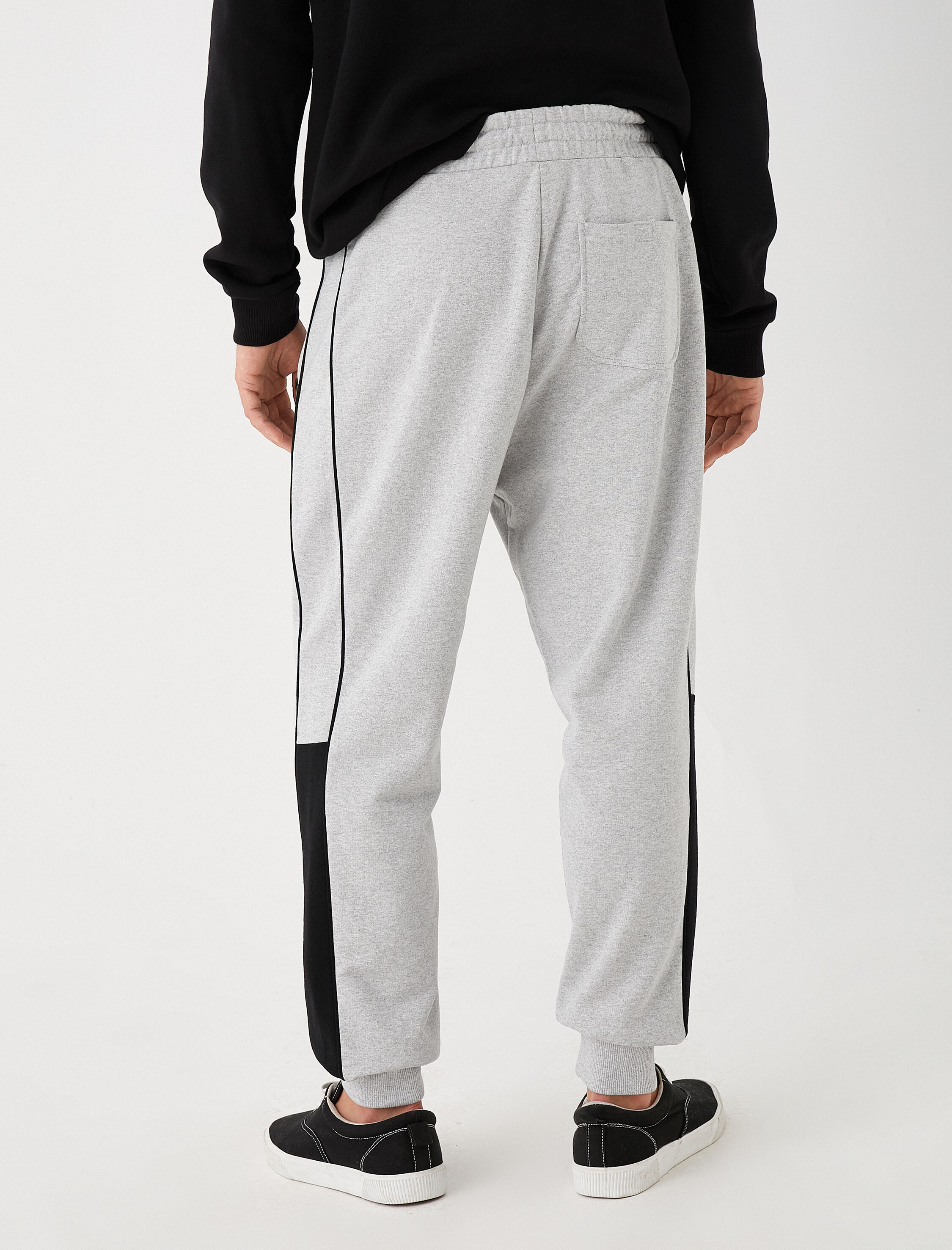 Beli Bağcıklı Eşofman Altı