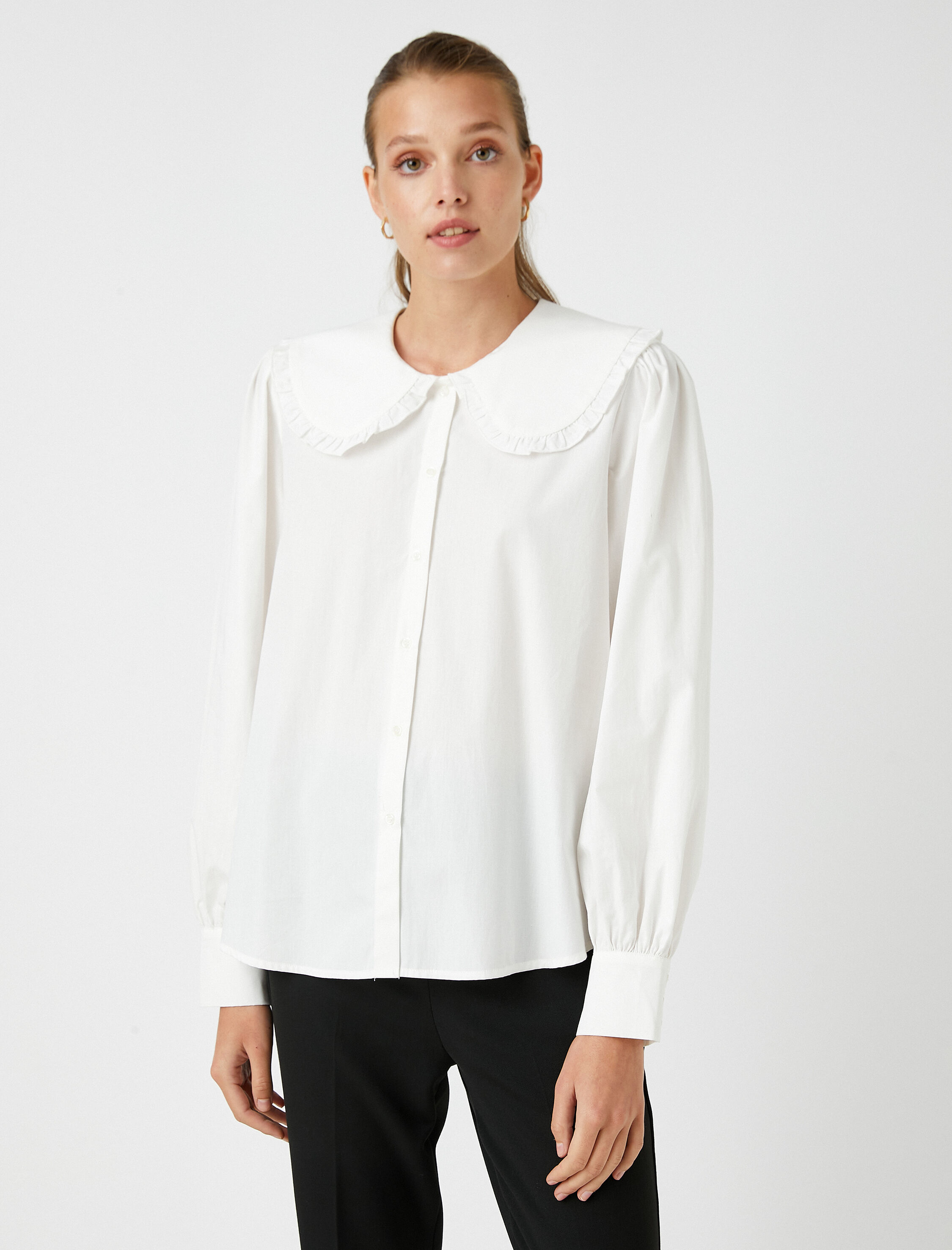   Geniş Bebe Yaka Gömlek