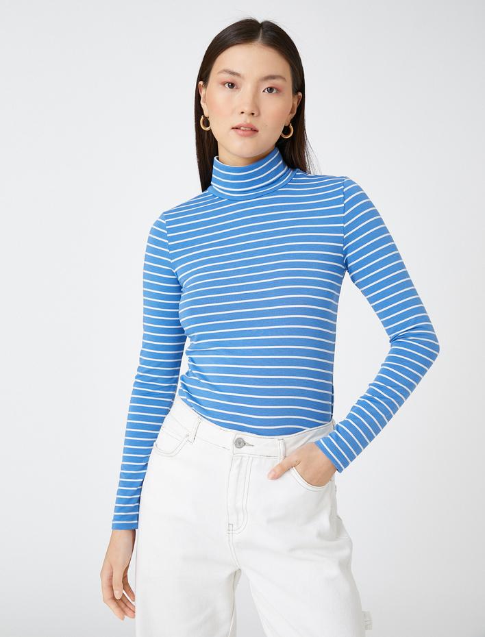  Uzun Kollu Boğazlı Tişört