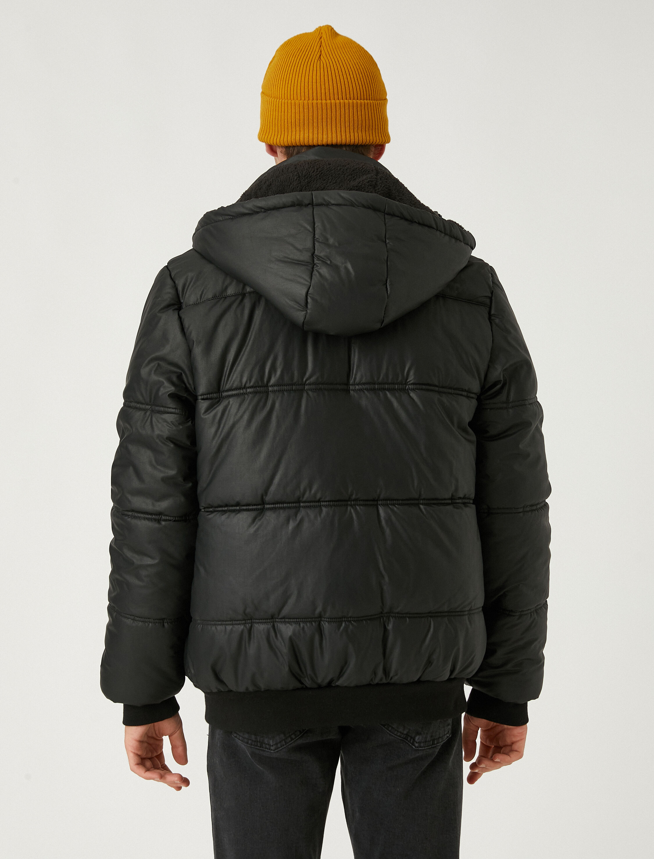   Kapşonlu Şişme Mont Su Geçirmez