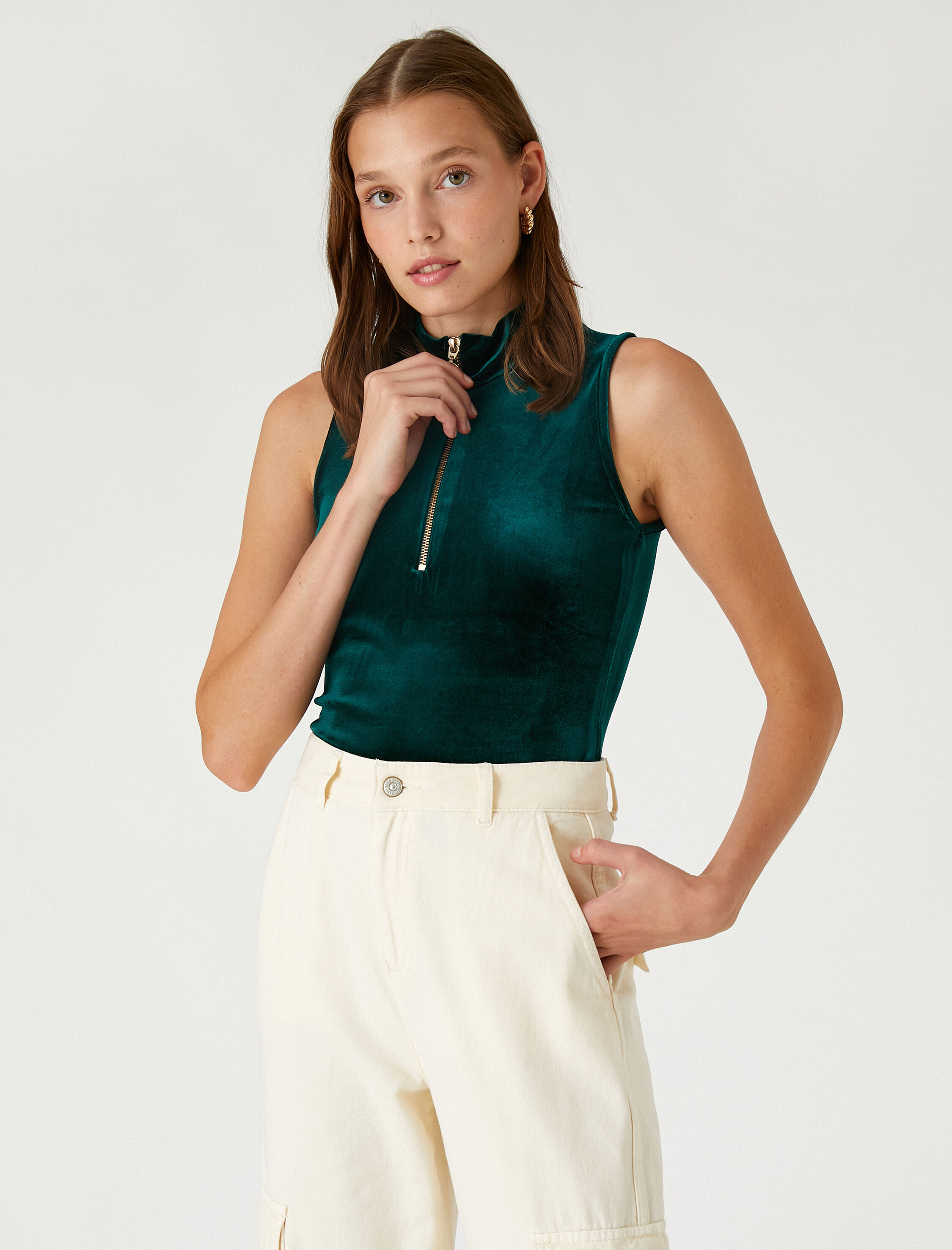   Fermuarlı Boğazlı Atlet