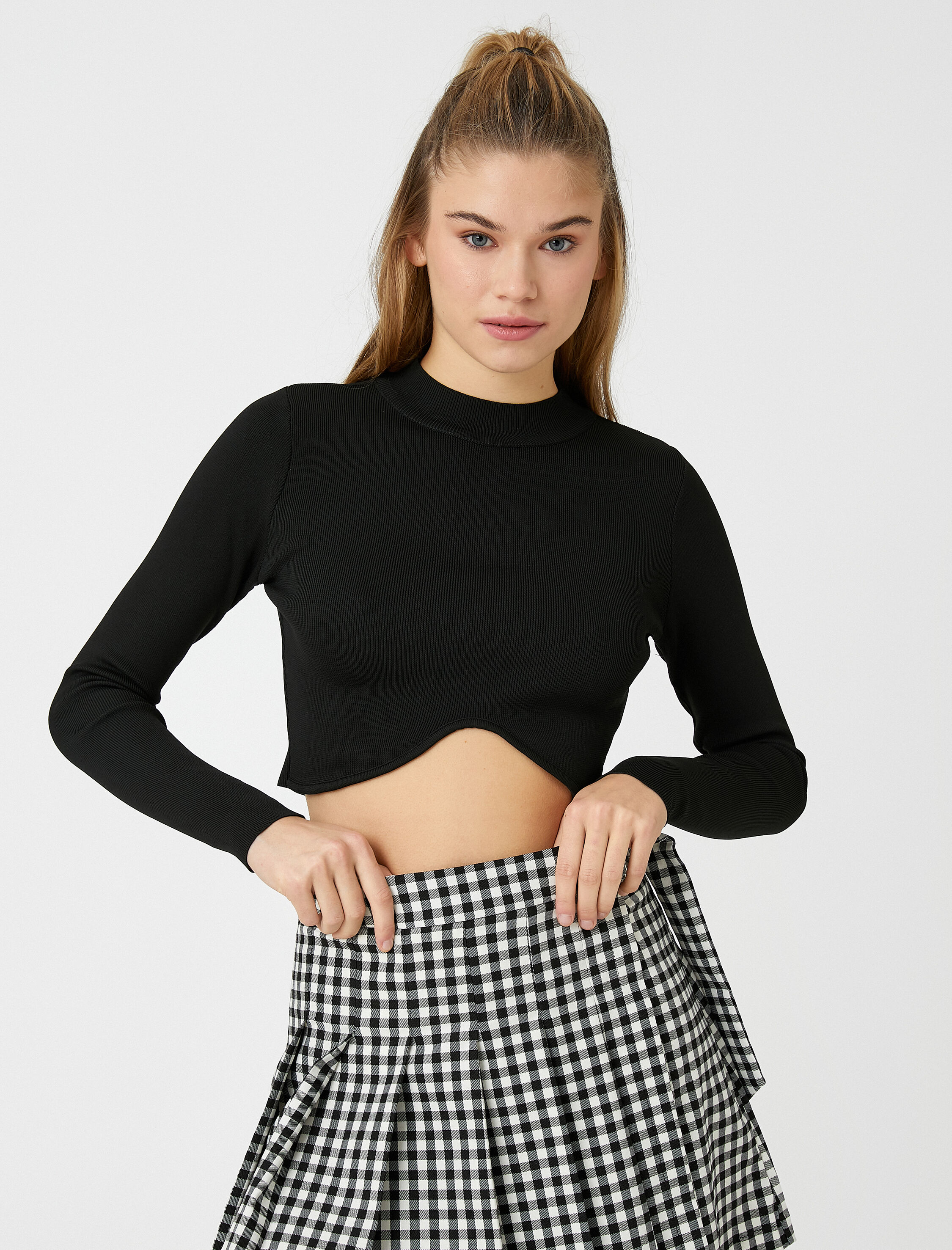   Crop Asimetrik Triko Kazak Uzun Kollu