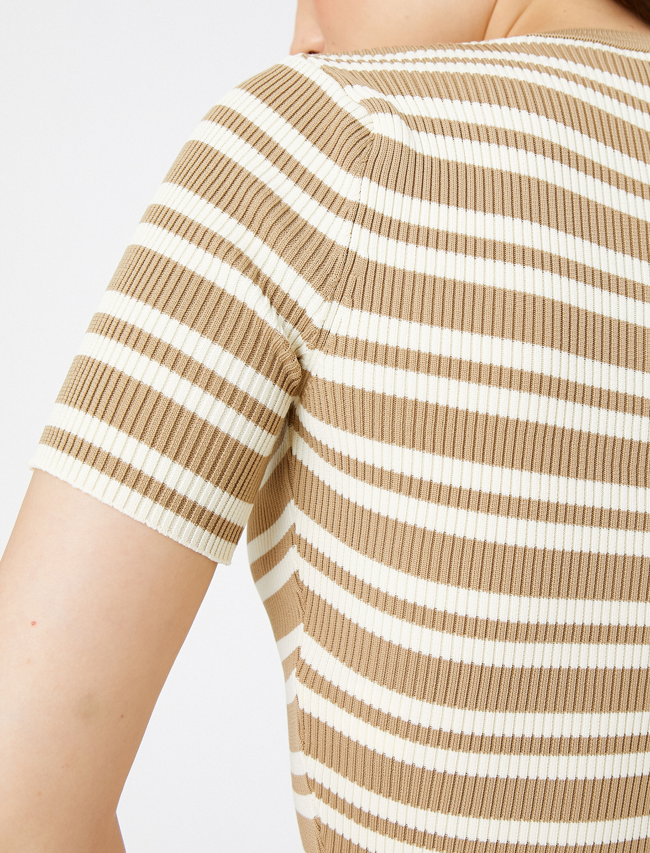   Crop Triko Kazak Kısa Kollu