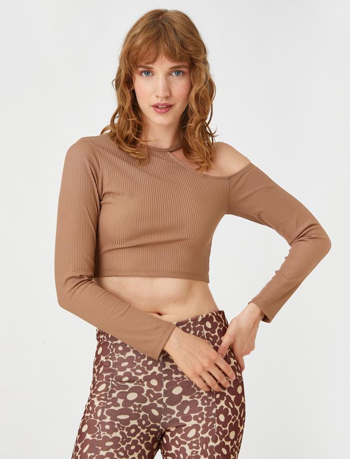  Crop Tişört Uzun Kollu Pencere Detaylı