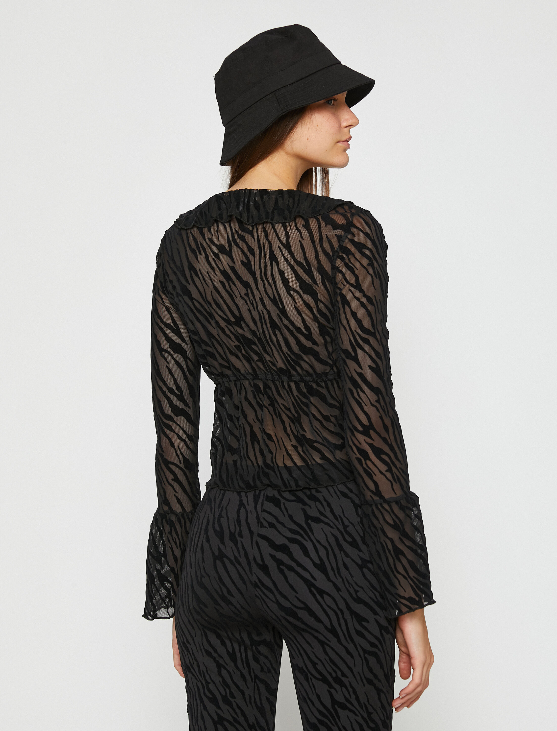   Zebra Desenli Hırka Önden Bağlamalı