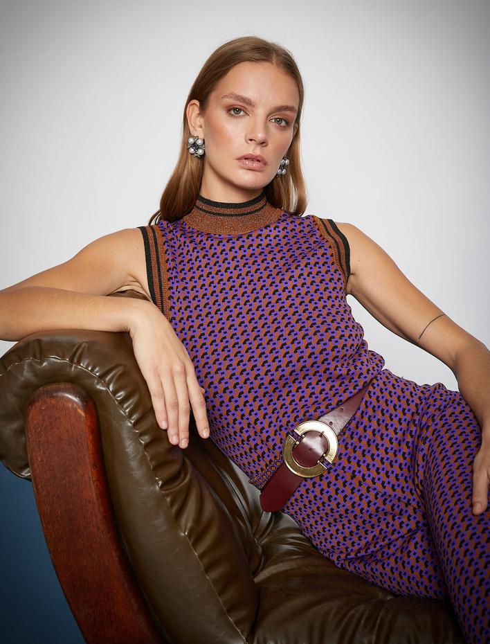  Melis Ağazat X Koton - Balıkçı Yaka Triko Atlet