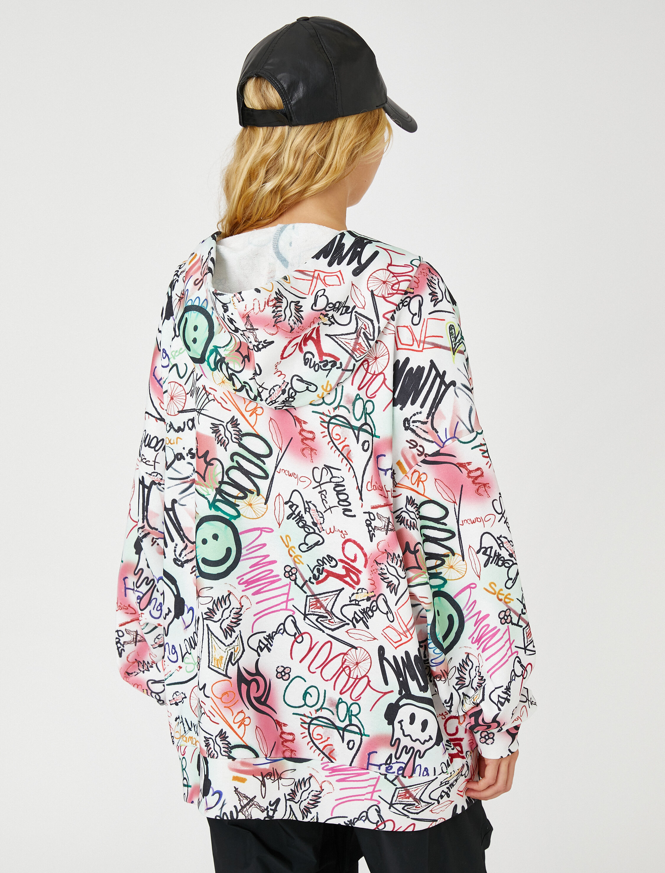   Fermuarlı Oversize Sweatshirt Grafiti Baskılı  İçi Polarlı