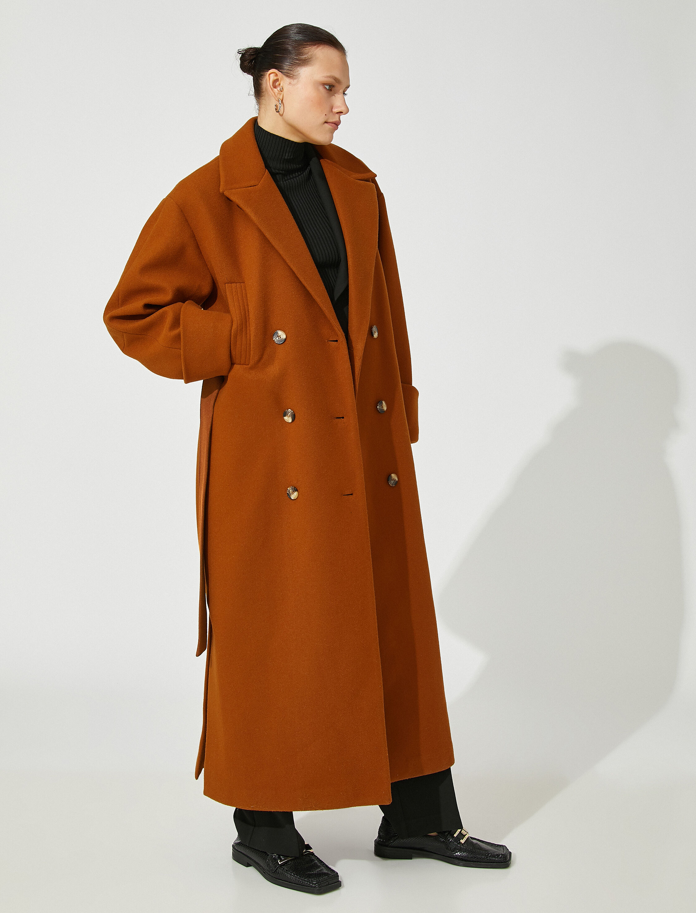   Kuşaklı Cepli Kruvaze Uzun Kaban