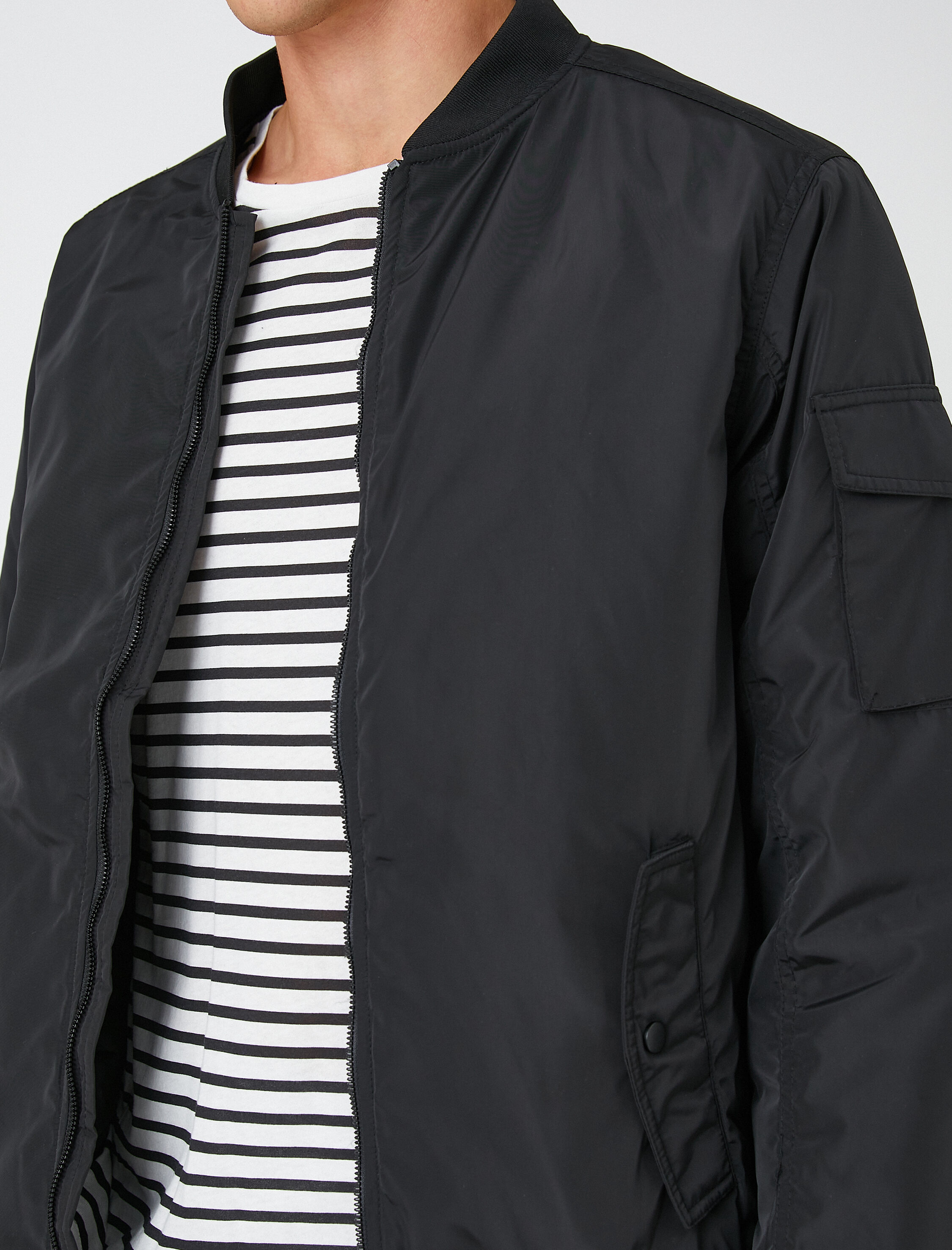   Basic Bomber Ceket Fermuarlı Çok Cepli Yuvarlak Yaka Su Geçirmez