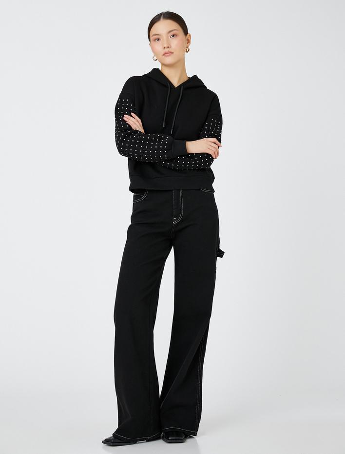  Kapüşonlu Sweatshirt Kolları Taş Detaylı Pamuklu