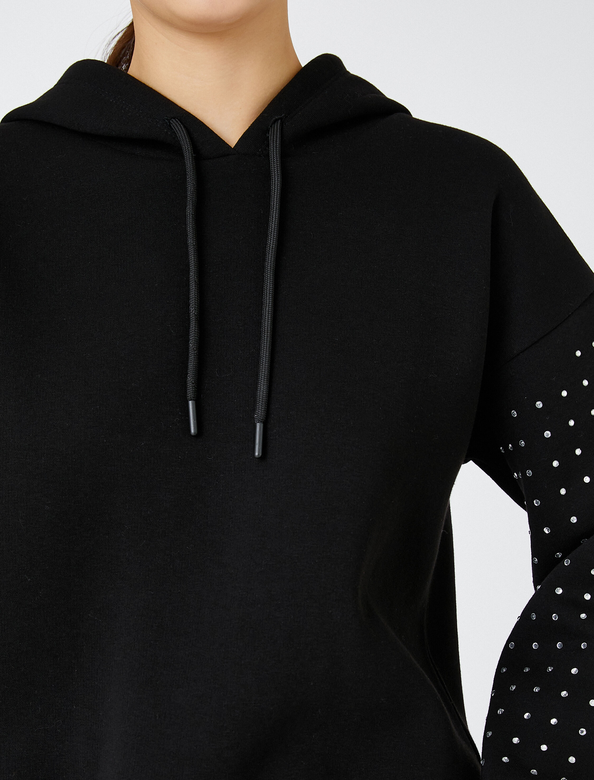   Kapüşonlu Sweatshirt Kolları Taş Detaylı Pamuklu