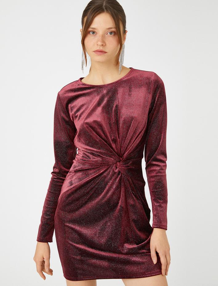  Kadife Mini Abiye Elbise Simli Uzun Kollu Büzgü Detaylı