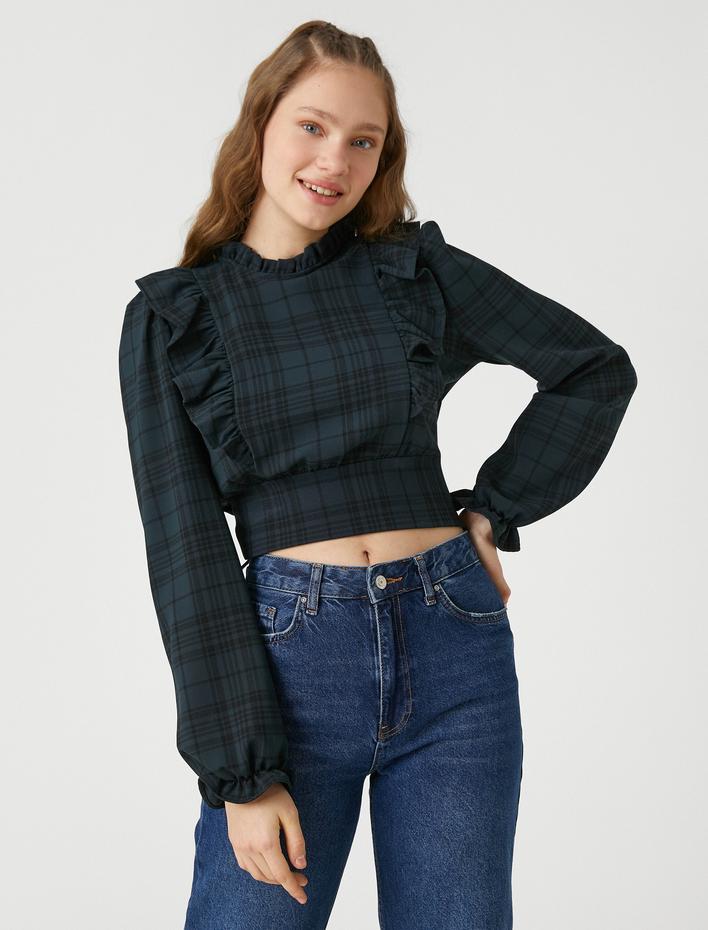  Crop Bluz Ekoseli Fırfır Detaylı Balon Kollu