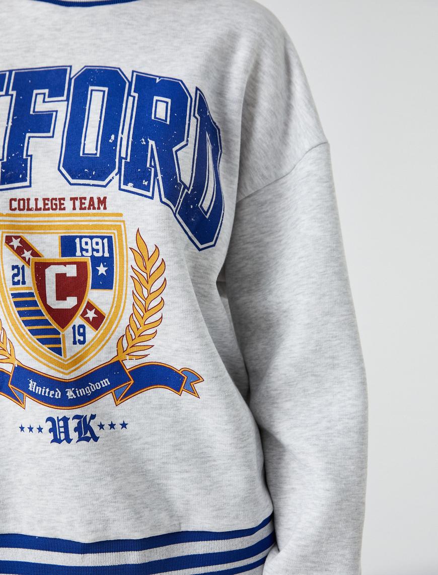  Oversize Baskılı Kolej Sweatshirt Biyeli İçi Polarlı