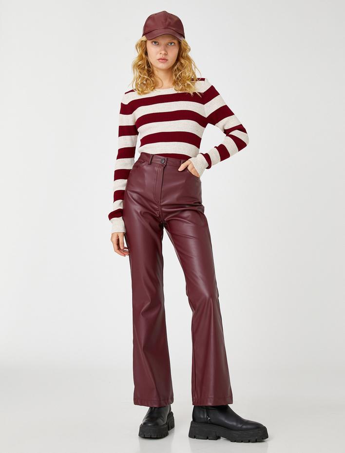  Yuvarlak Yaka Triko Kazak