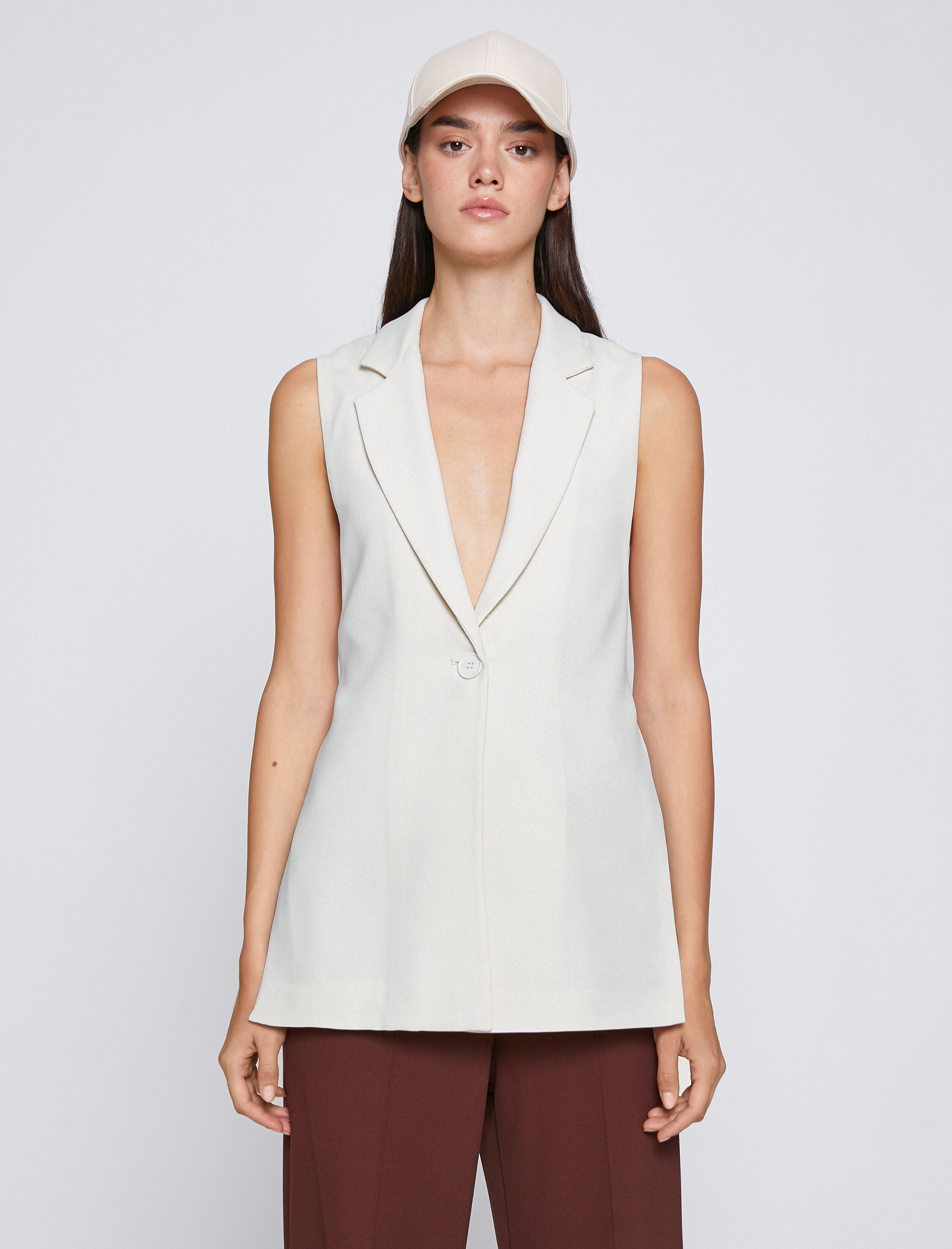 Yanları Detaylı Yelek